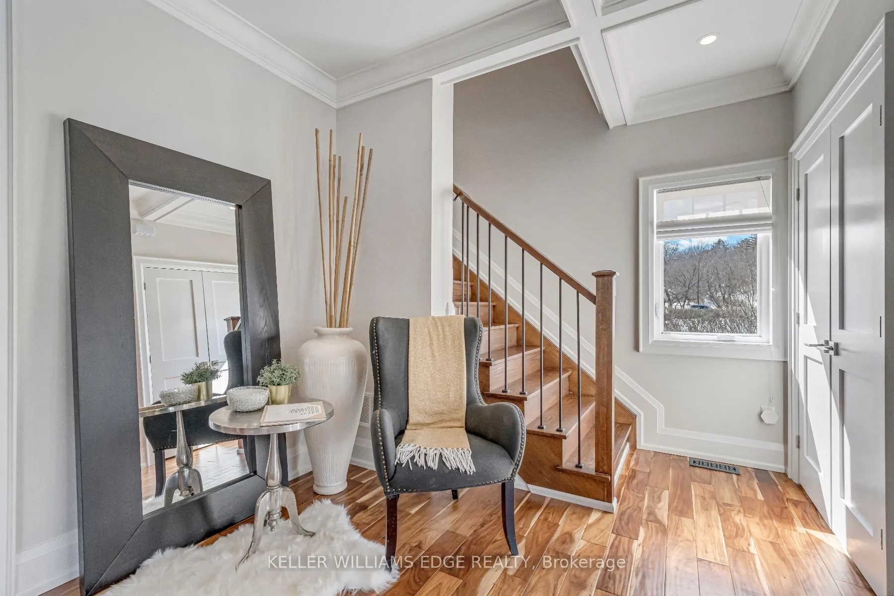 Photo 10 of 6 Credit Street, Halton Hills, Glen Williams — HOMEH