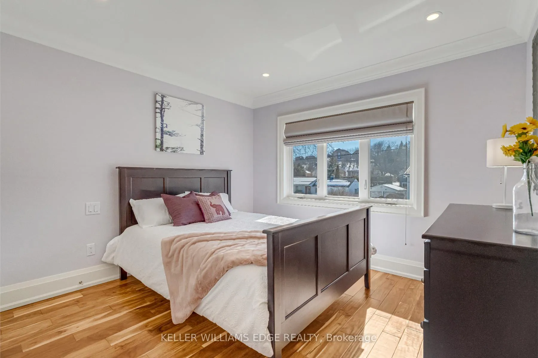 Photo 17 of 6 Credit Street, Halton Hills, Glen Williams — HOMEH