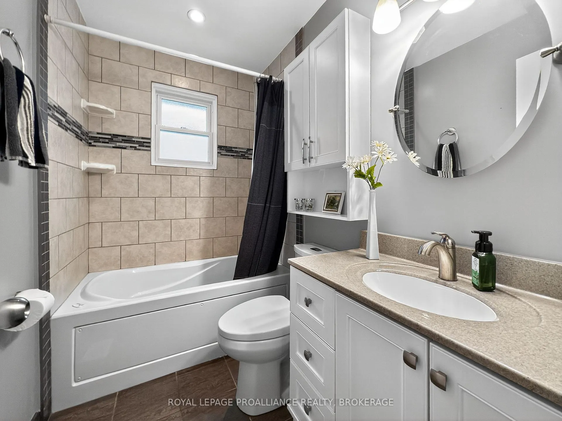 Photo 14 of 855 Woodbine Road, Kingston, North of Taylor-Kidd Blvd — HOMEH