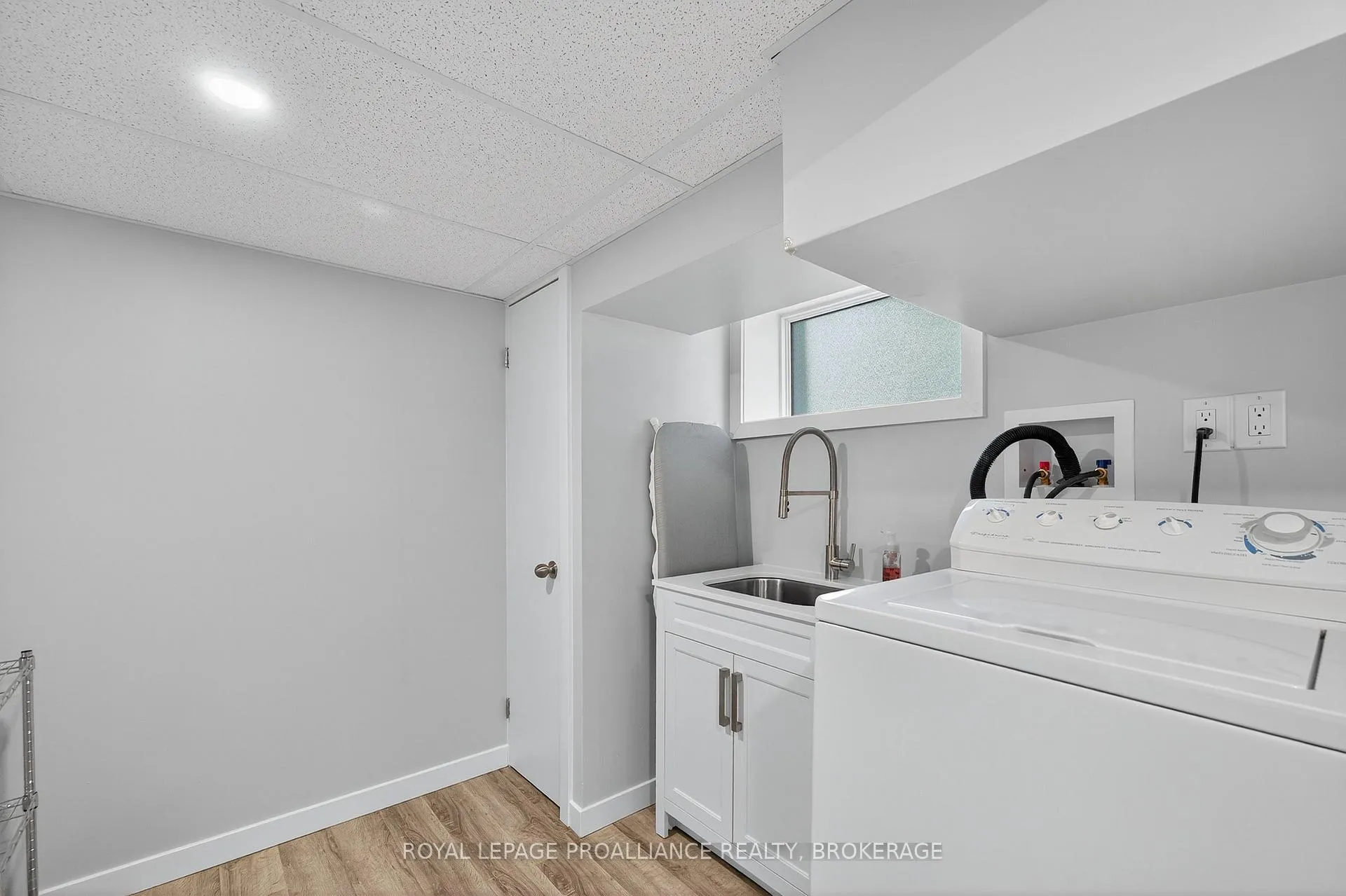 Photo 23 of 855 Woodbine Road, Kingston, North of Taylor-Kidd Blvd — HOMEH