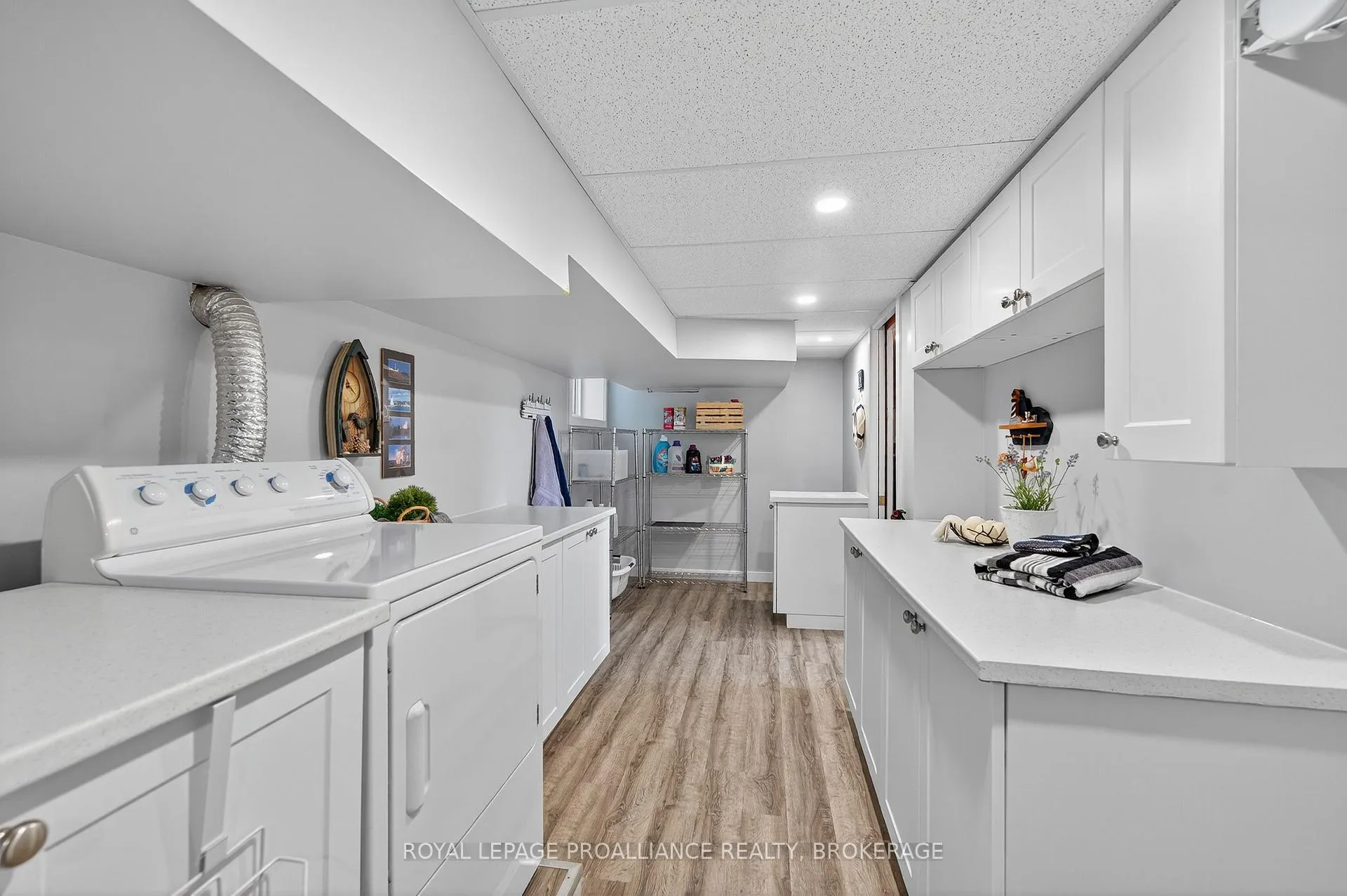 Photo 24 of 855 Woodbine Road, Kingston, North of Taylor-Kidd Blvd — HOMEH