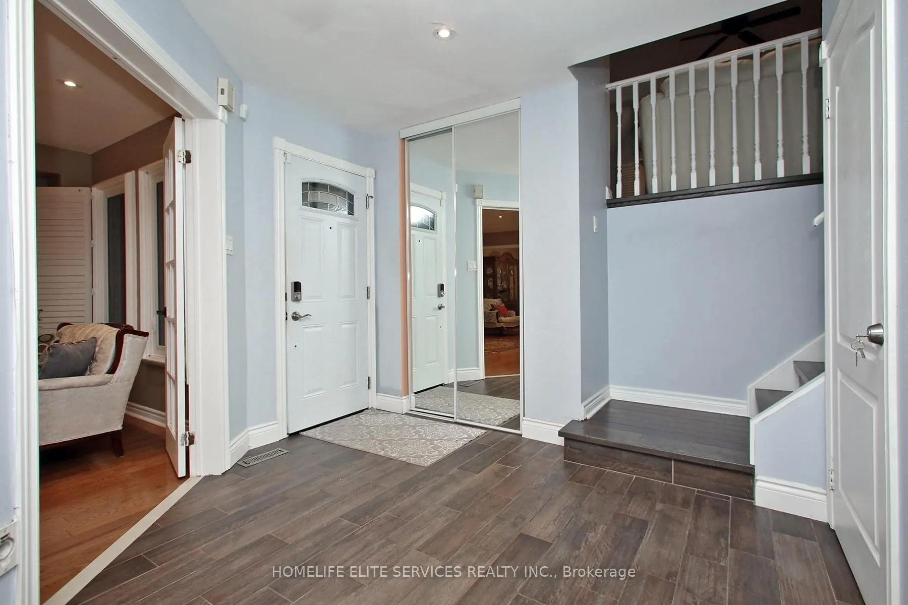 Photo 4 of 58 Hearne Crescent, Ajax, Central — HOMEH