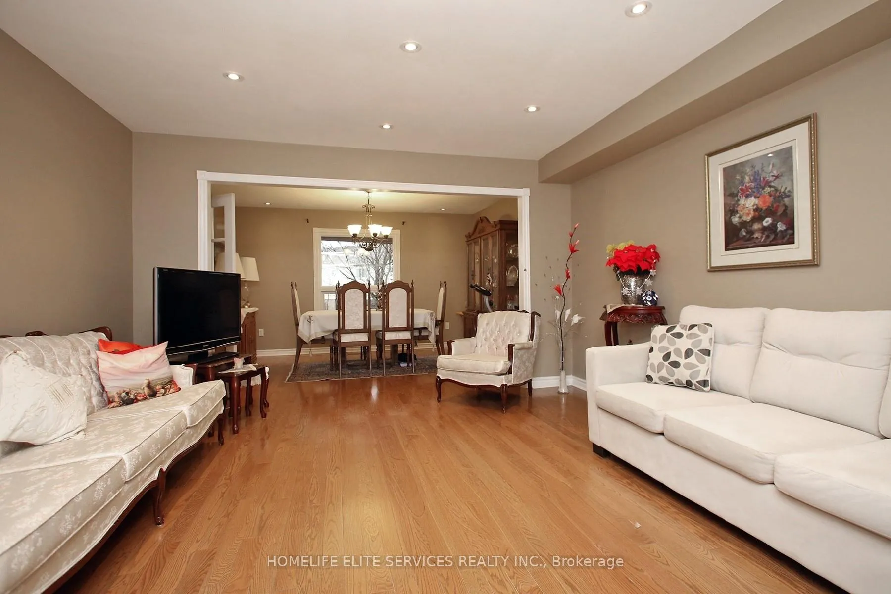 Photo 7 of 58 Hearne Crescent, Ajax, Central — HOMEH