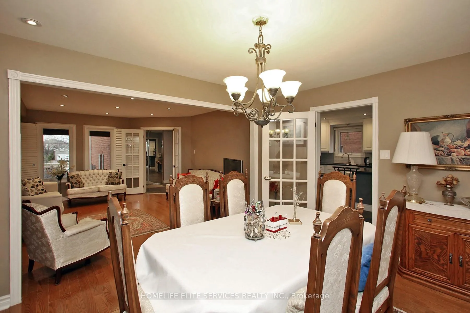 Photo 10 of 58 Hearne Crescent, Ajax, Central — HOMEH
