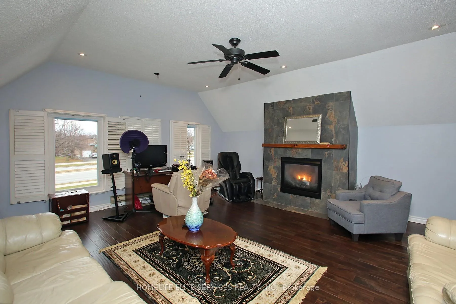 Photo 32 of 58 Hearne Crescent, Ajax, Central — HOMEH