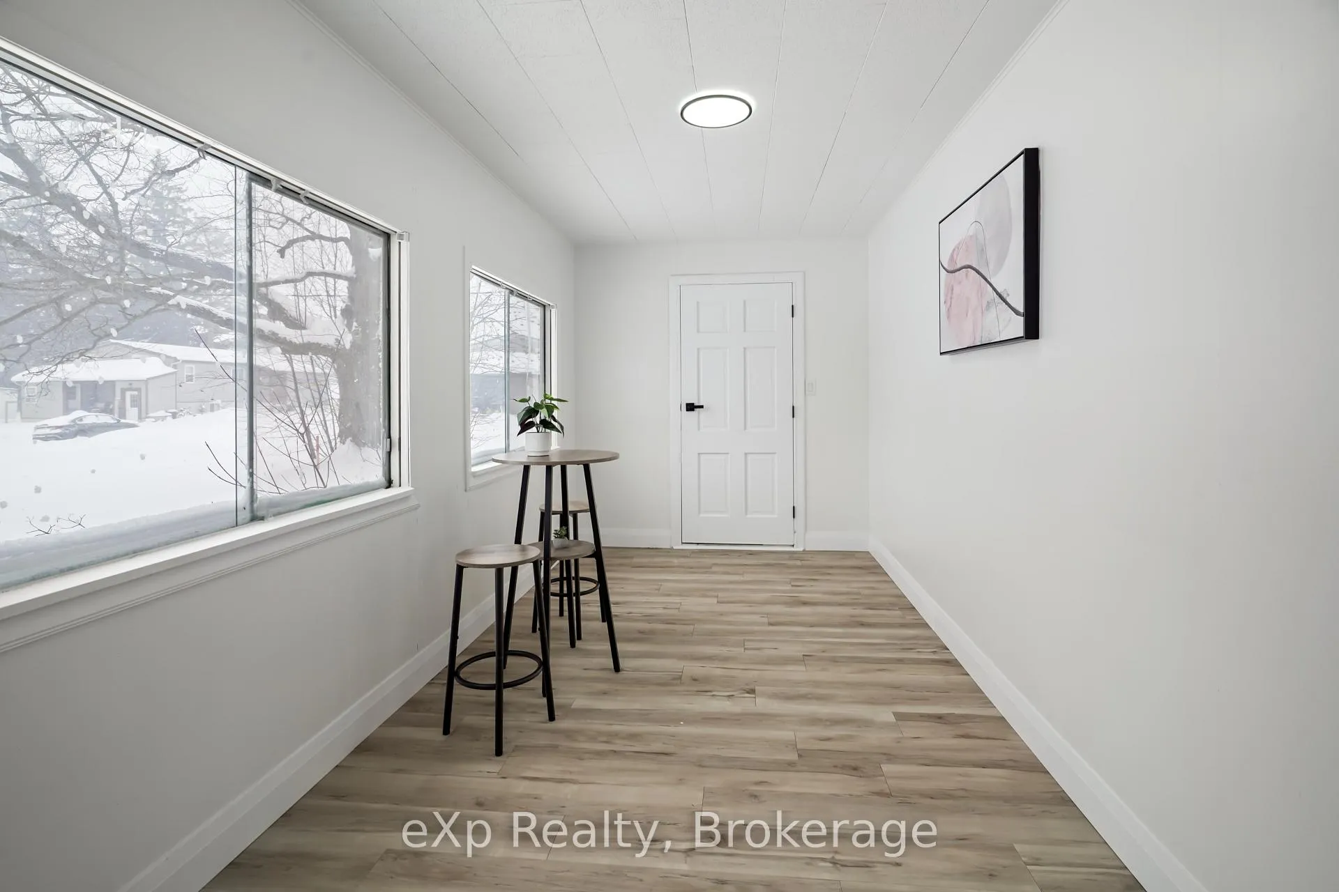 Photo 12 of 25 Ann Street S, Minto — HOMEH