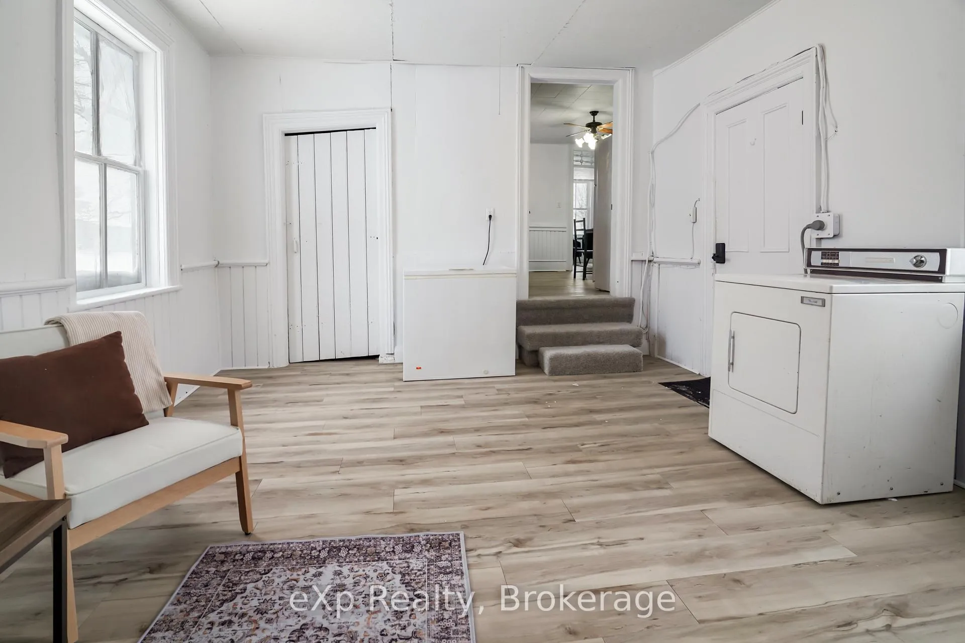 Photo 17 of 25 Ann Street S, Minto — HOMEH