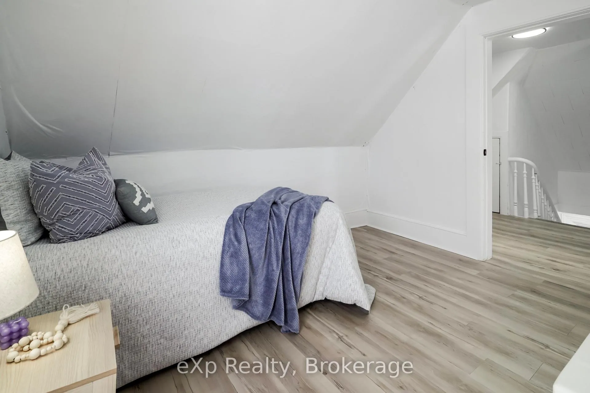 Photo 28 of 25 Ann Street S, Minto — HOMEH
