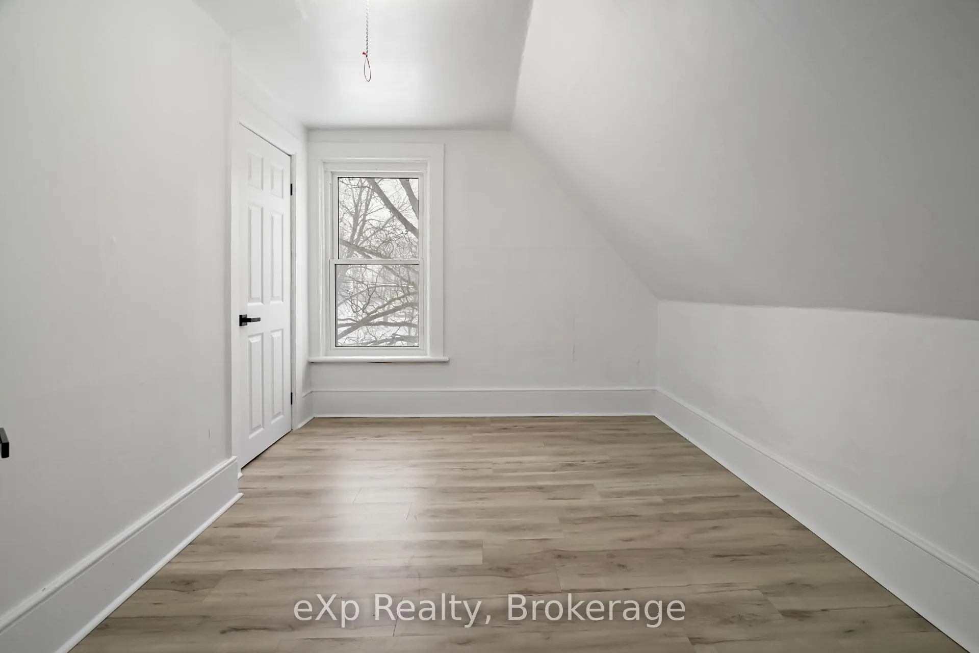 Photo 30 of 25 Ann Street S, Minto — HOMEH