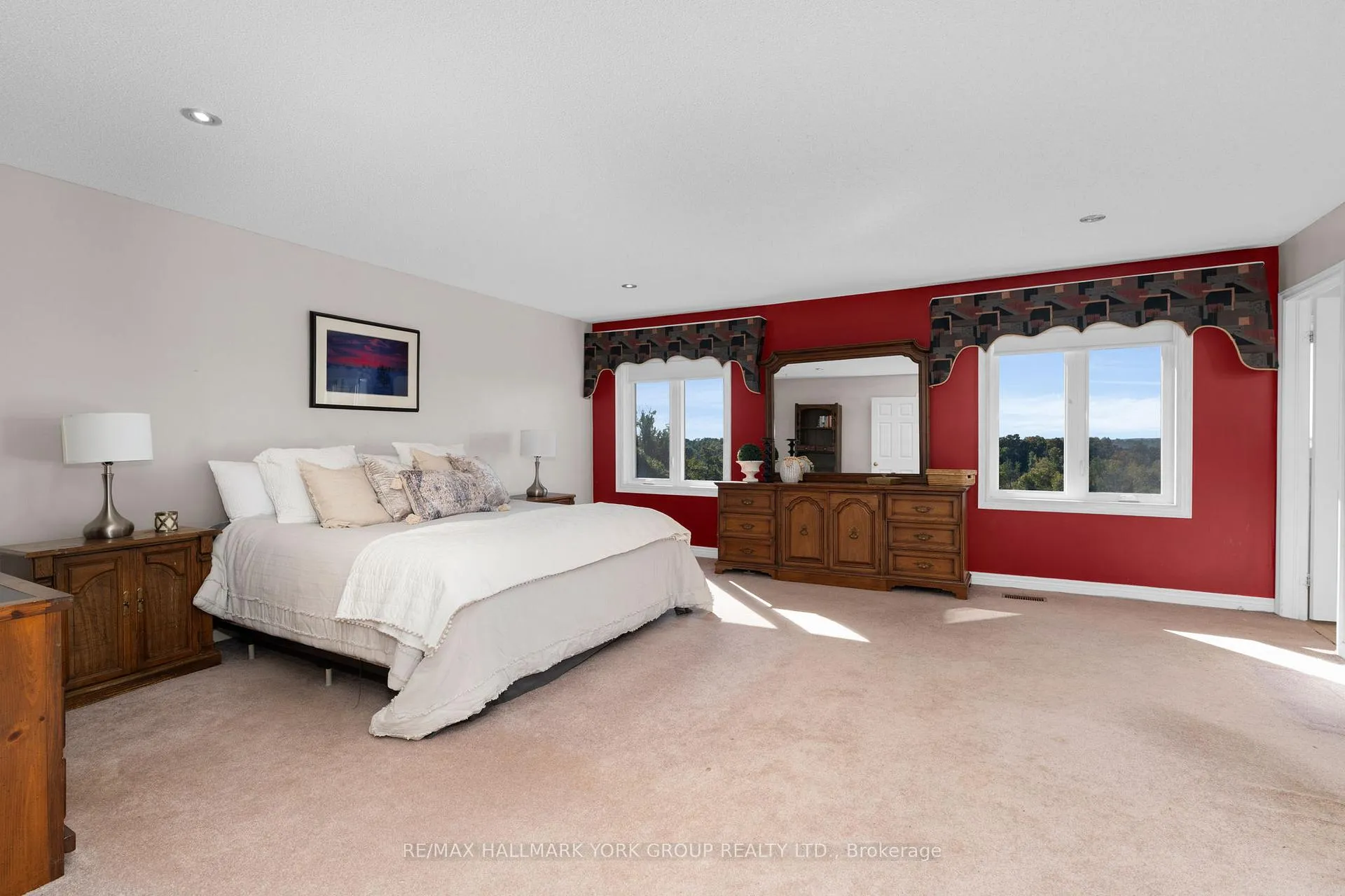 Photo 22 of 33 Matson Drive, Caledon, Palgrave — HOMEH