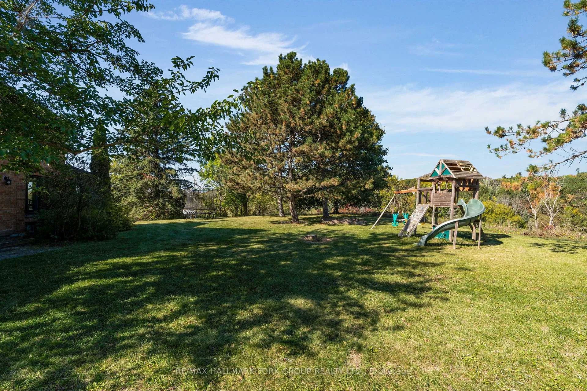 Photo 41 of 33 Matson Drive, Caledon, Palgrave — HOMEH
