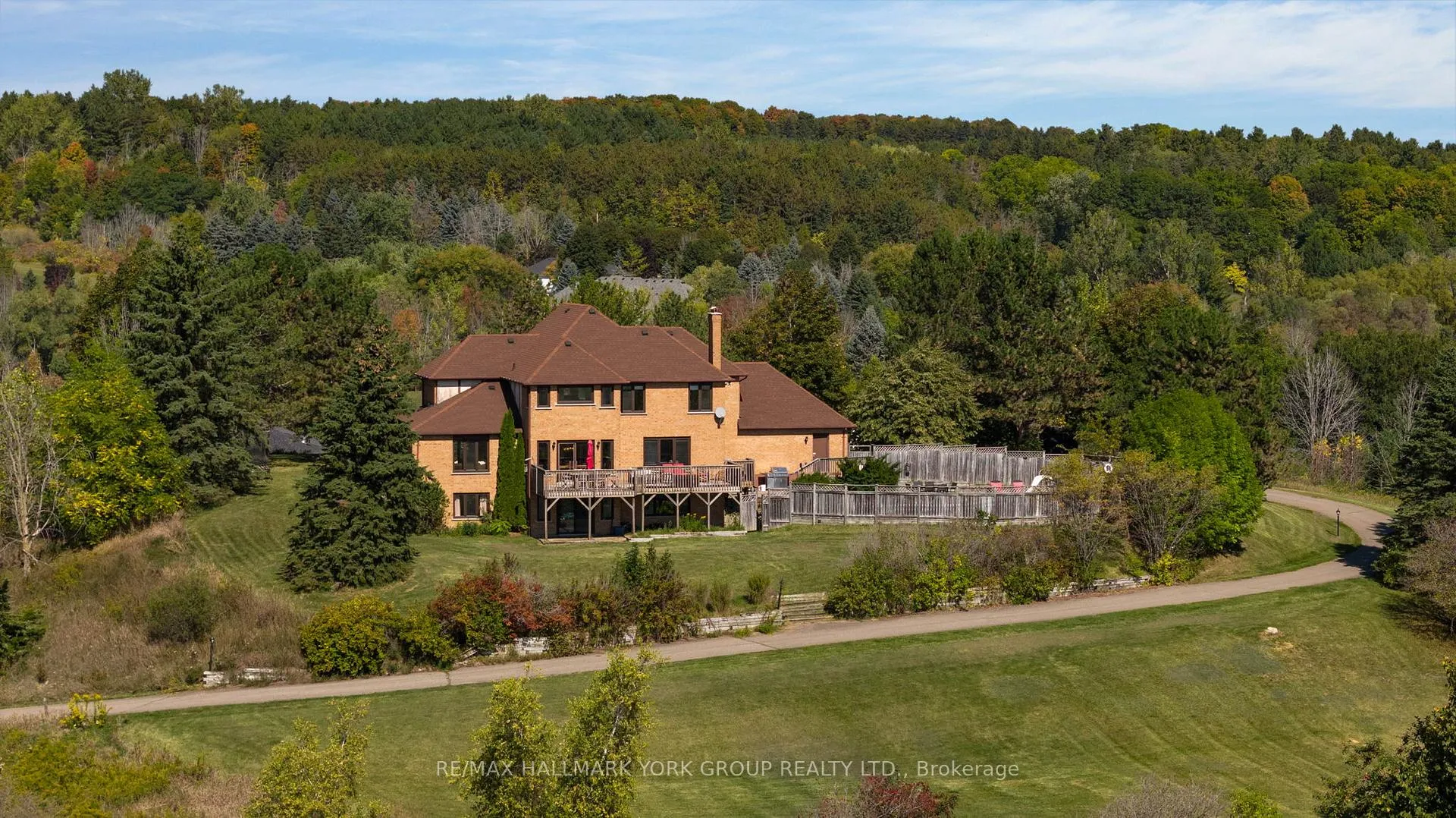 Photo 48 of 33 Matson Drive, Caledon, Palgrave — HOMEH