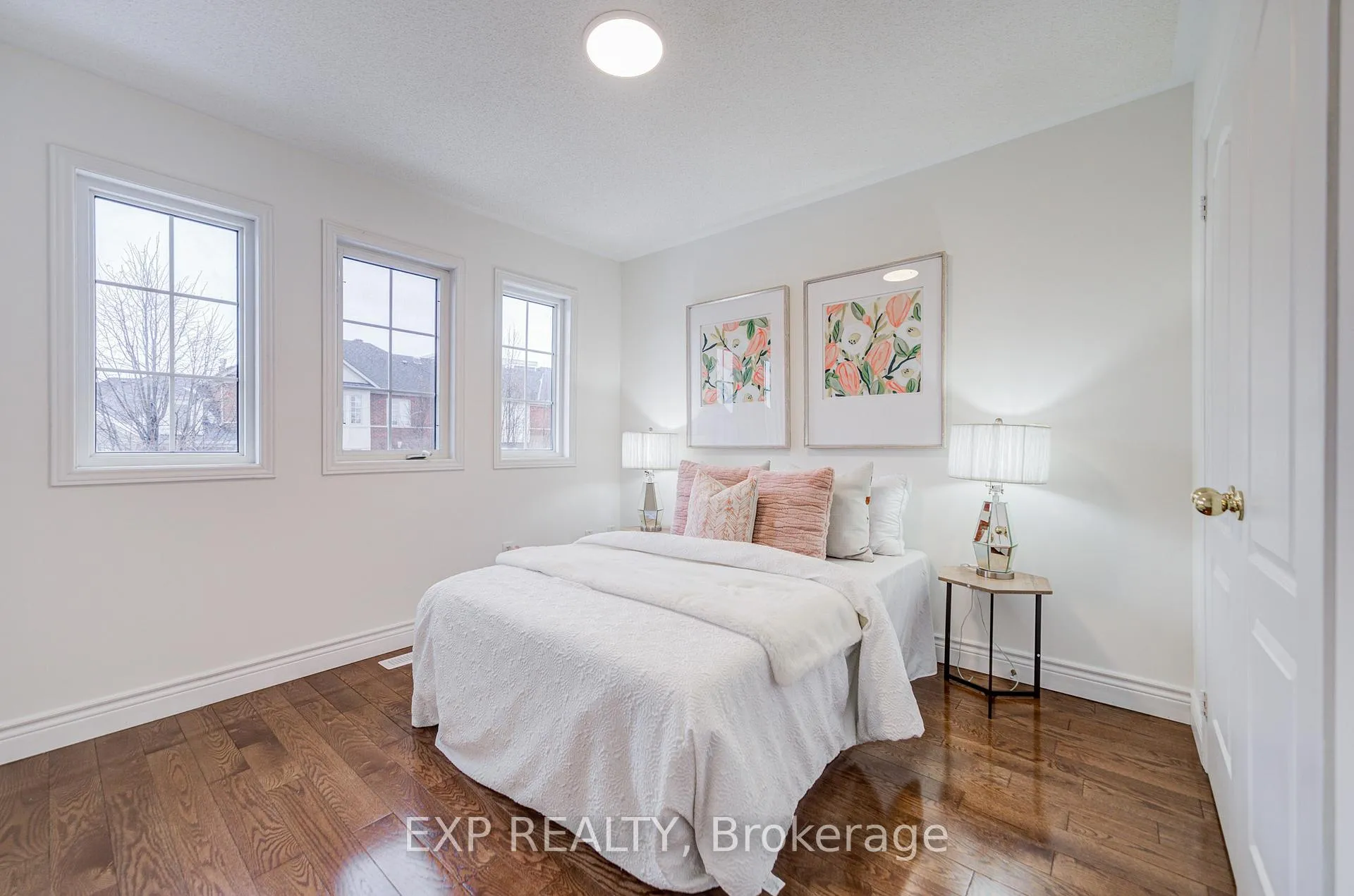 Photo 27 of 121 Hillwood Street, Markham, Berczy — HOMEH