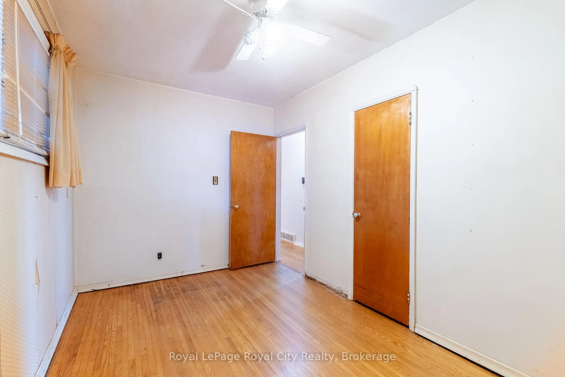 Photo 18 of 35 Dumbarton Street, Guelph, Riverside Park — HOMEH