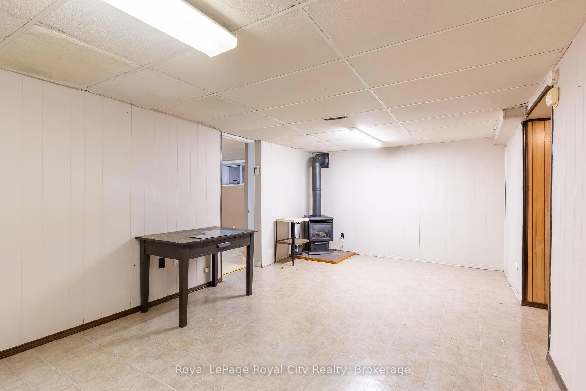Photo 27 of 35 Dumbarton Street, Guelph, Riverside Park — HOMEH