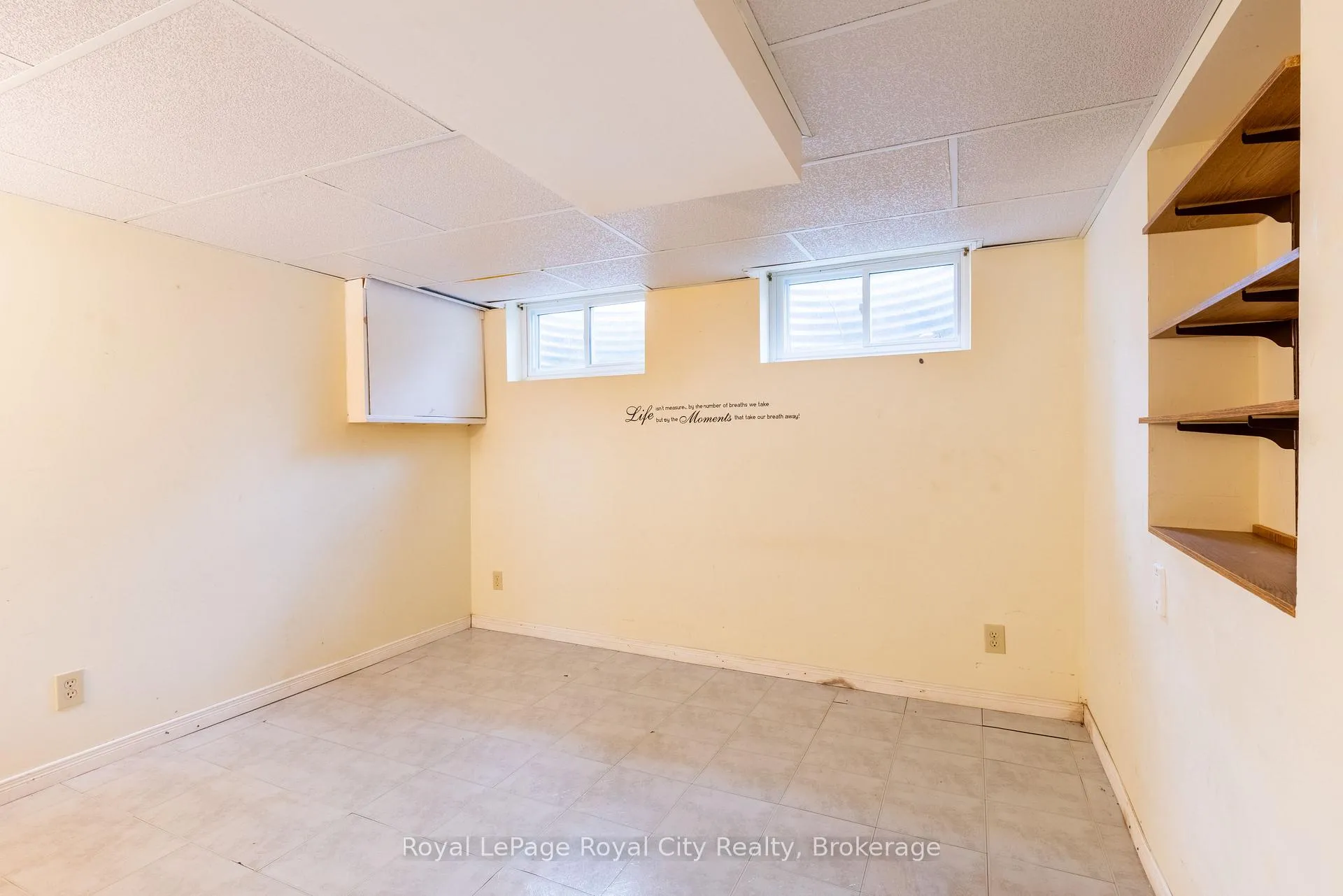 Photo 28 of 35 Dumbarton Street, Guelph, Riverside Park — HOMEH