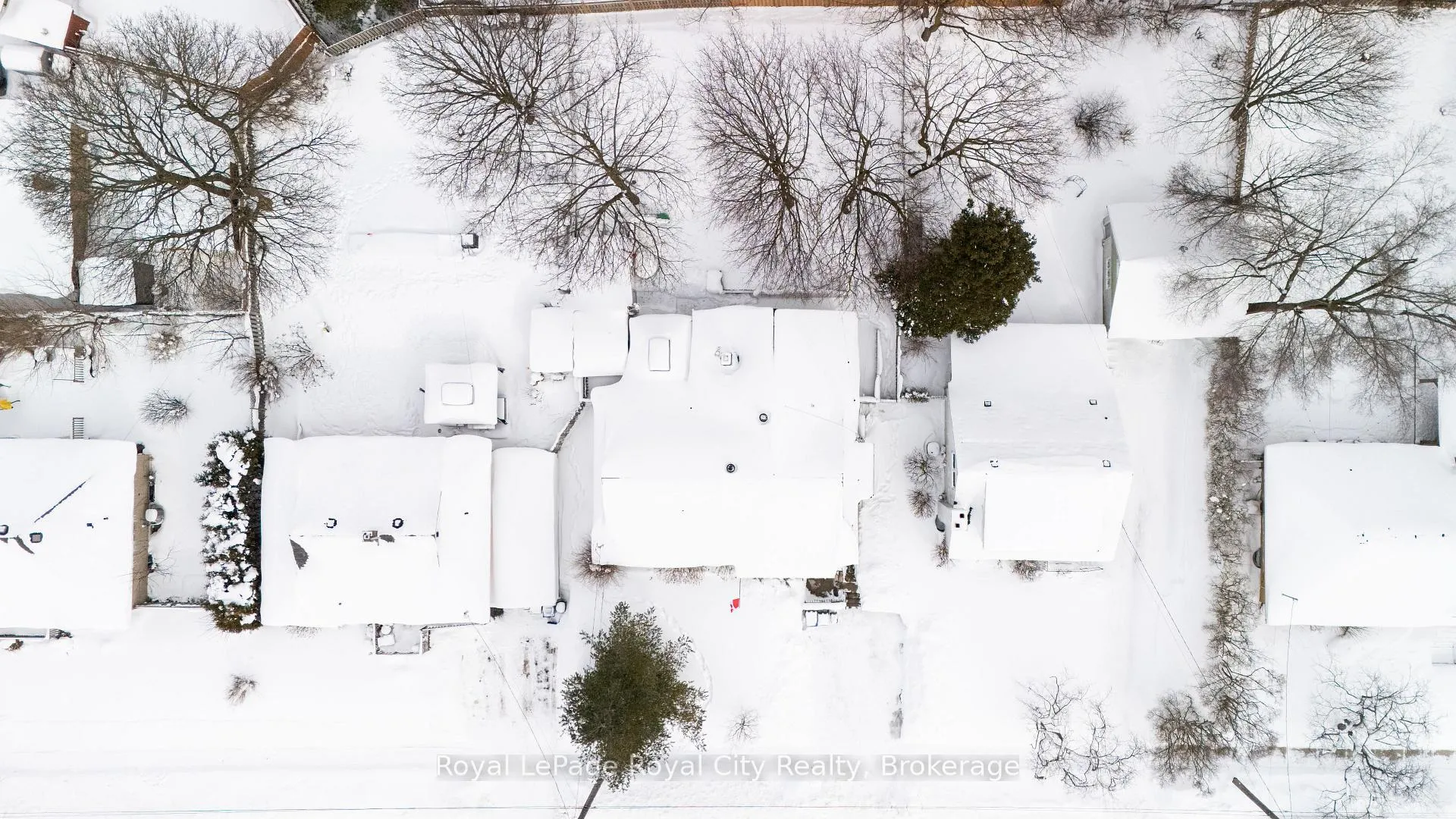 Photo 36 of 35 Dumbarton Street, Guelph, Riverside Park — HOMEH