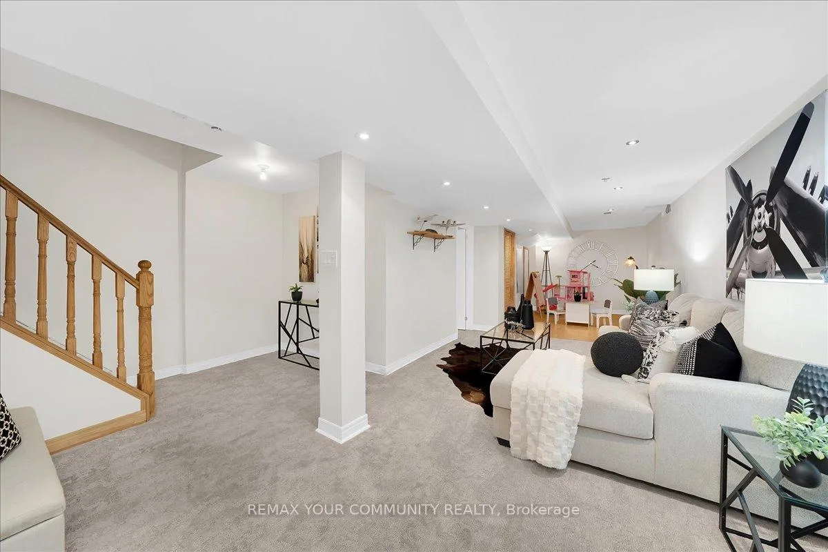 Photo 36 of 23 Coolspring Crescent, Caledon, Bolton East — HOMEH