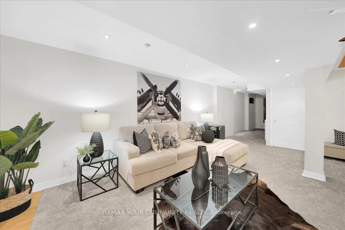 Photo 38 of 23 Coolspring Crescent, Caledon, Bolton East — HOMEH