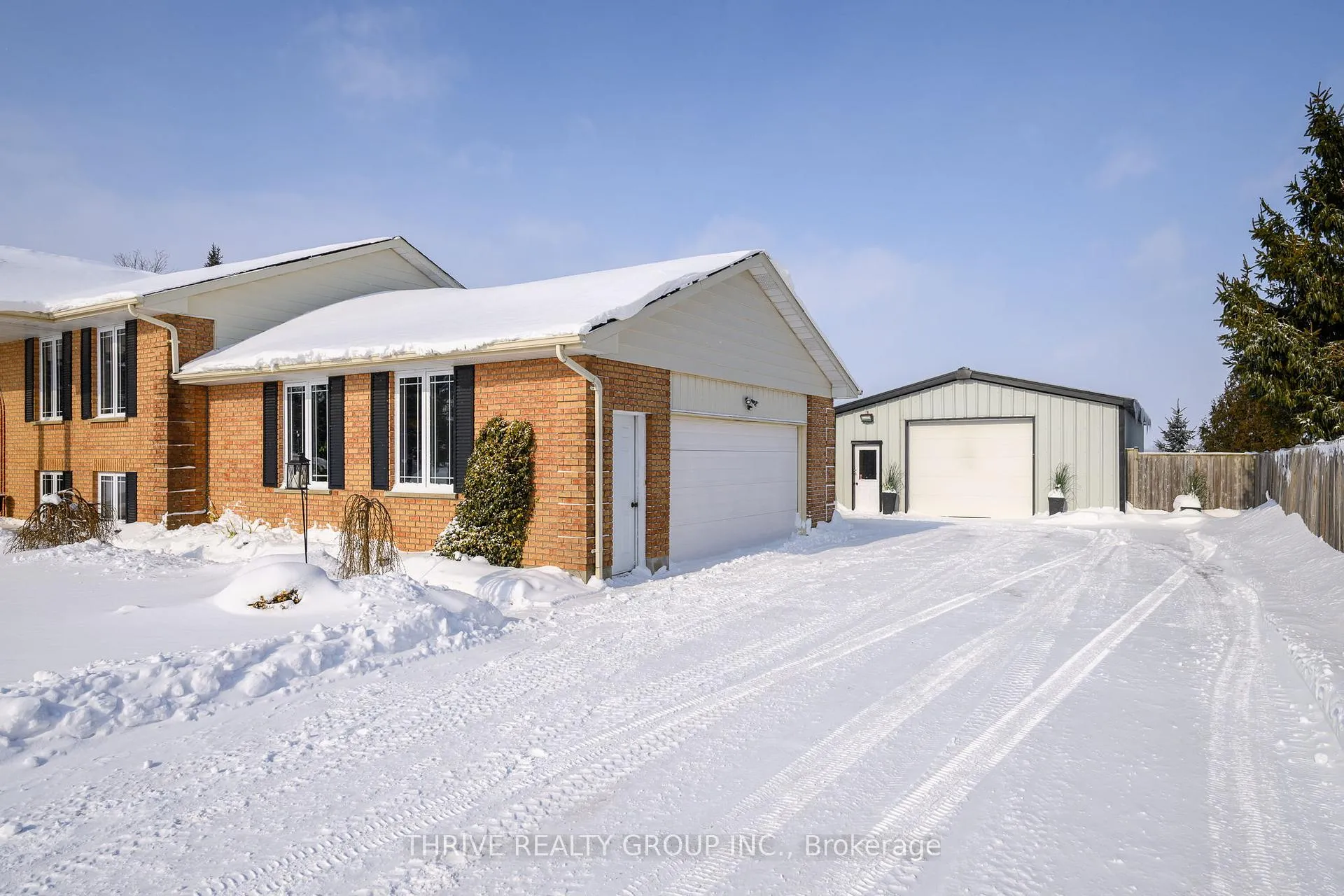 Photo 3 of 48118 Ron Mcneil Line, Malahide, Rural Malahide — HOMEH