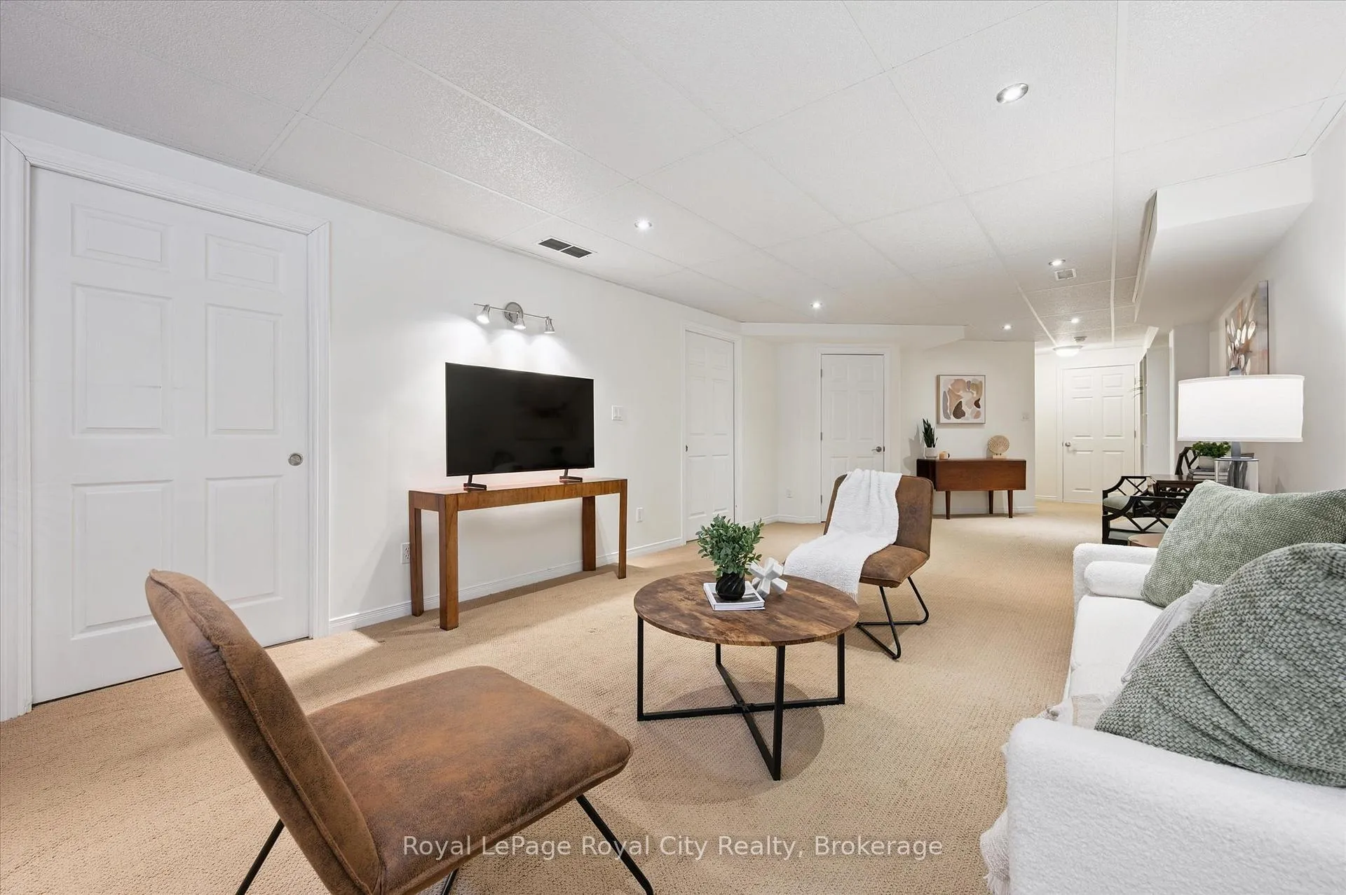 Photo 40 of 92 Marsh Crescent, Guelph, Pineridge/Westminster Woods — HOMEH