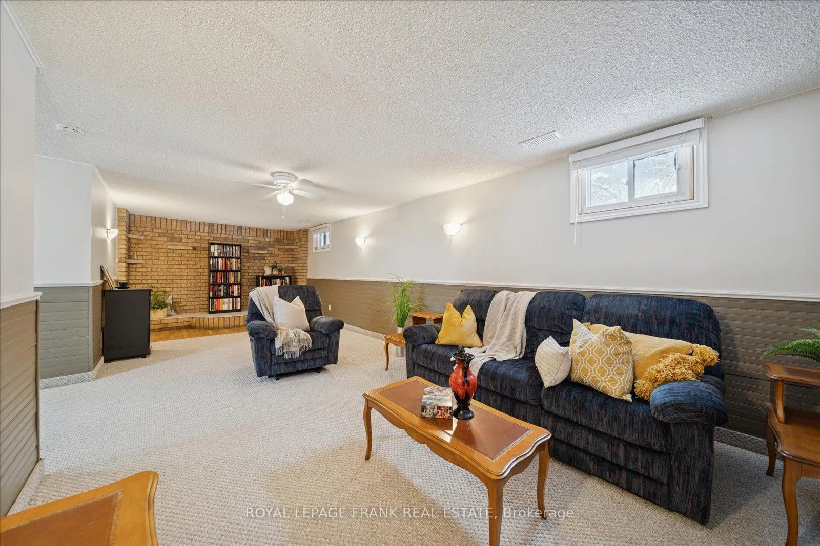 Photo 32 of 581 Grandview Street S, Oshawa, Donevan — HOMEH