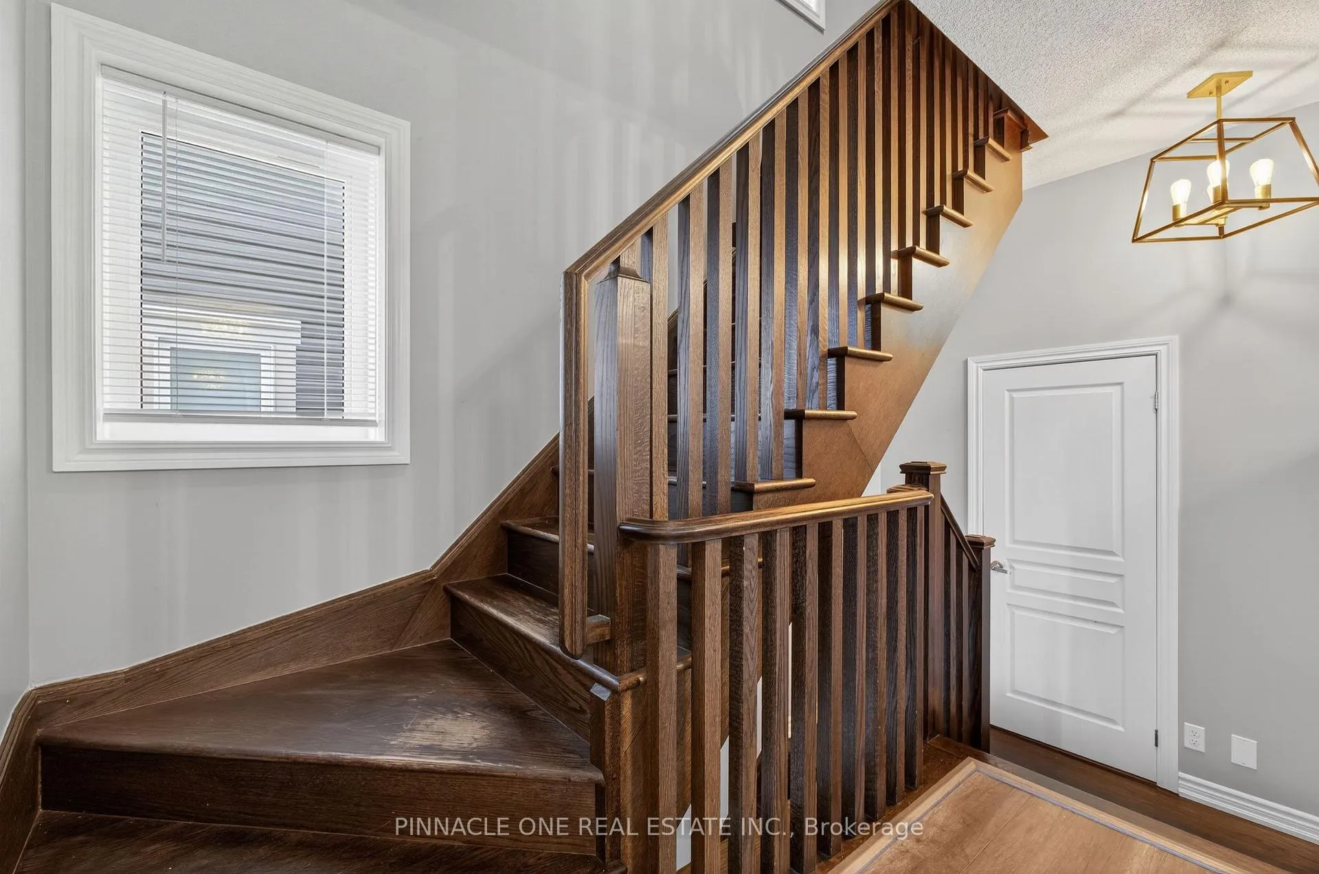 Photo 16 of 14 Nearco Crescent, Oshawa, Windfields — HOMEH