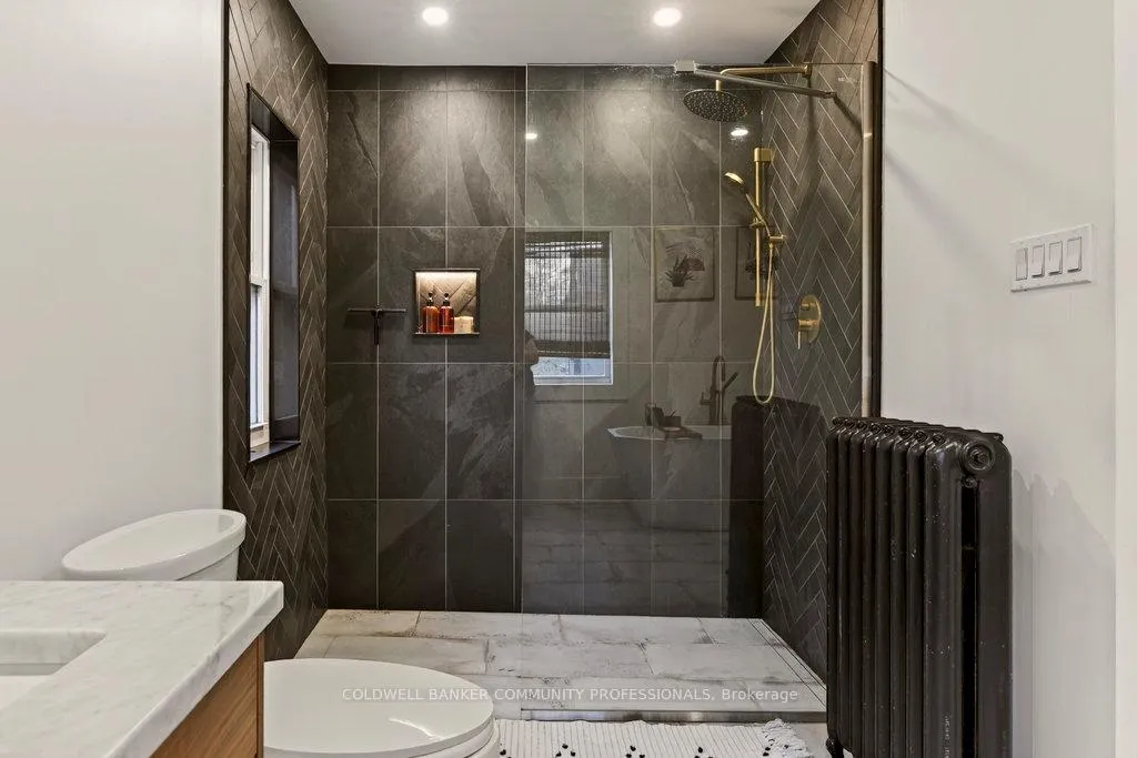 Photo 36 of 104 Garfield Avenue S, Hamilton, Stipley — HOMEH