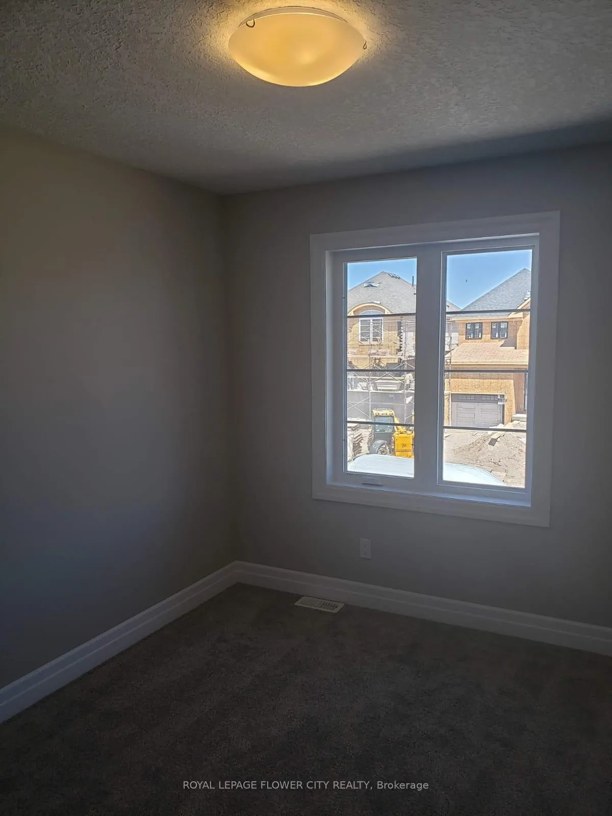Photo 16 of 159 Forest Creek Drive, Kitchener — HOMEH