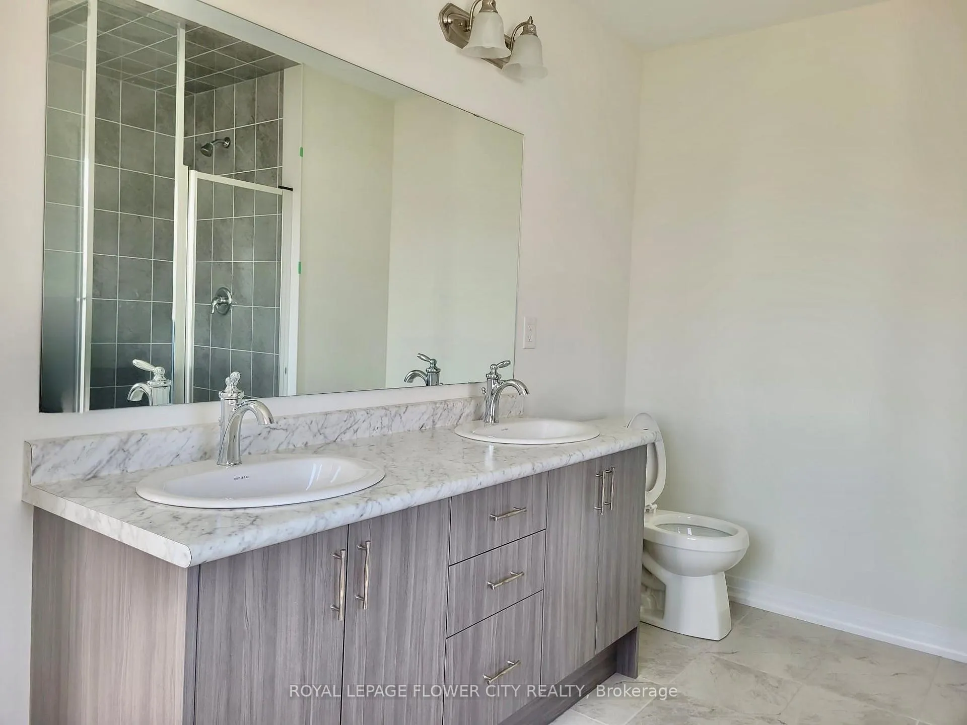 Photo 19 of 159 Forest Creek Drive, Kitchener — HOMEH