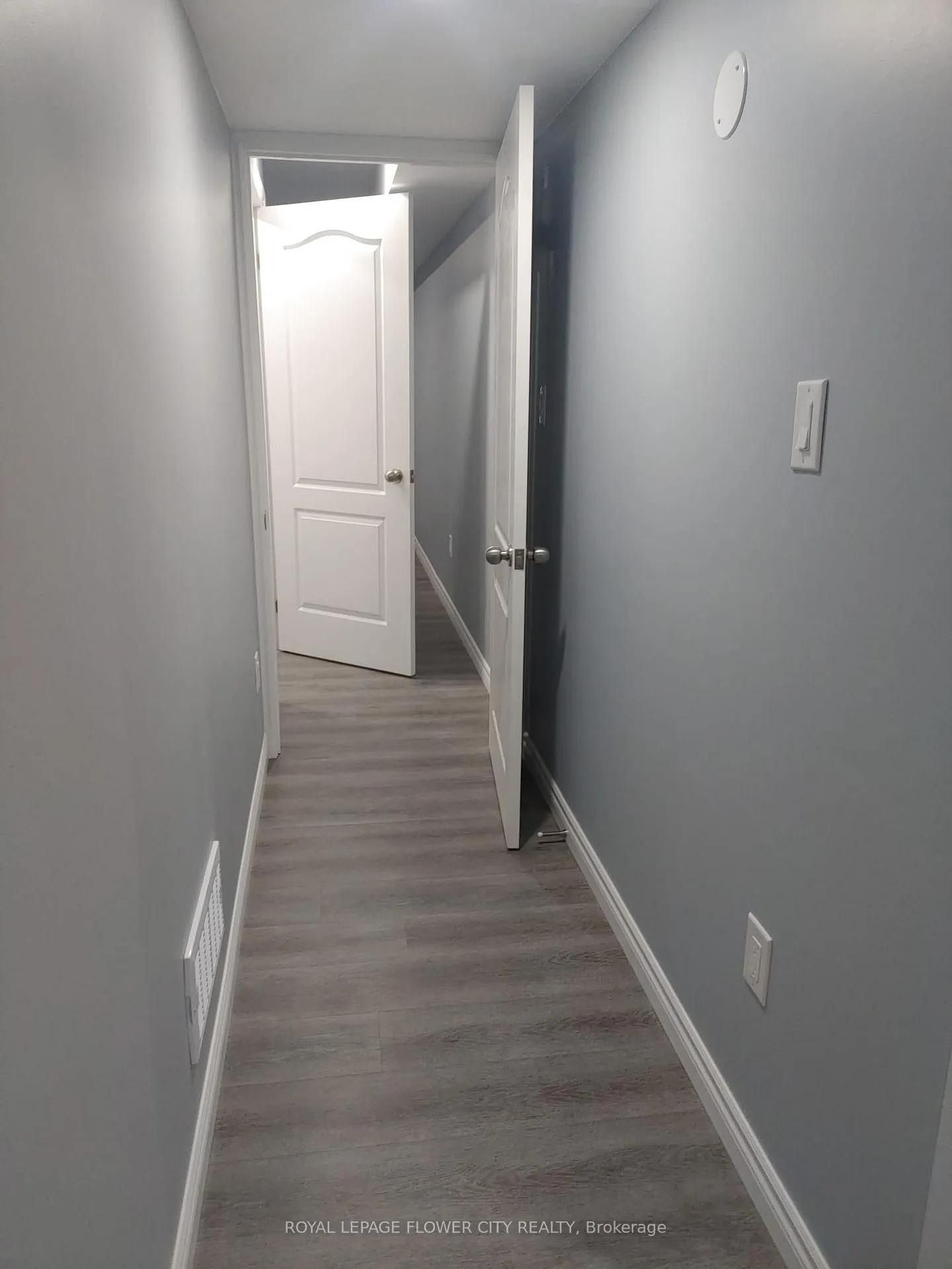 Photo 31 of 159 Forest Creek Drive, Kitchener — HOMEH