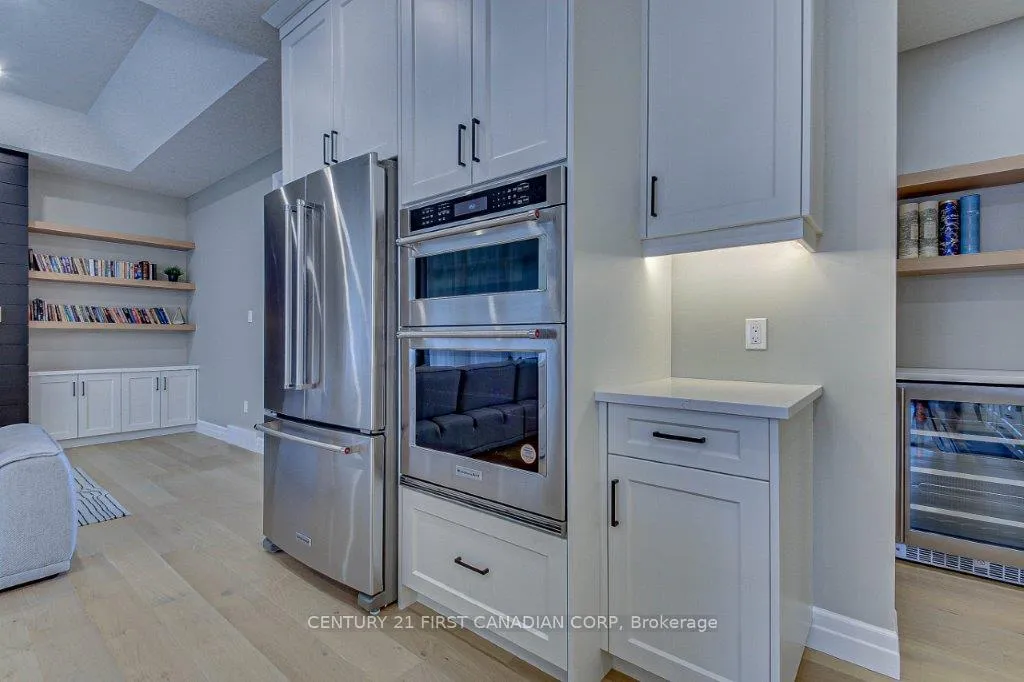 Photo 14 of 6 Aspen Circle, Thames Centre, Rural Thames Centre — HOMEH