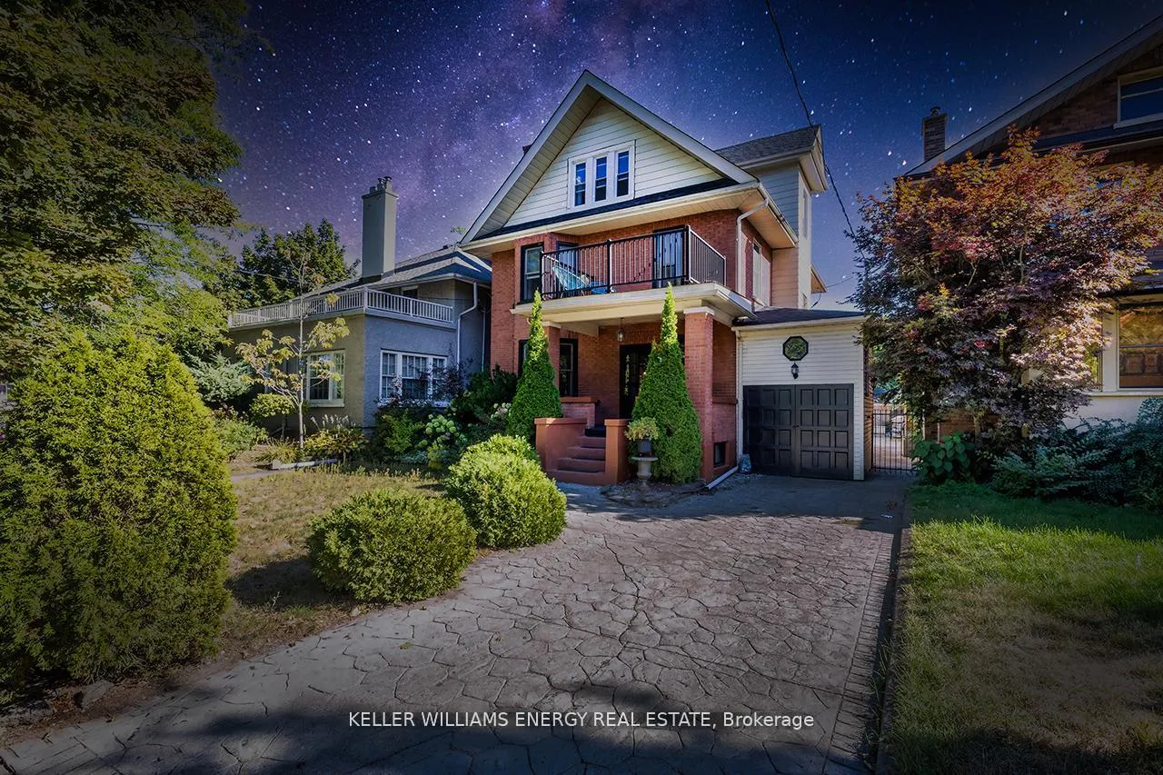 Photo 4 of 23 Connaught Street, Oshawa, O'Neill — HOMEH