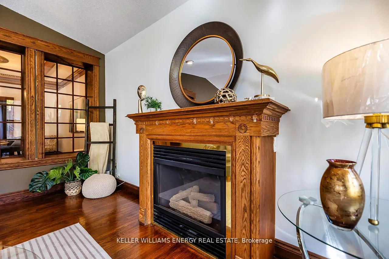 Photo 20 of 23 Connaught Street, Oshawa, O'Neill — HOMEH