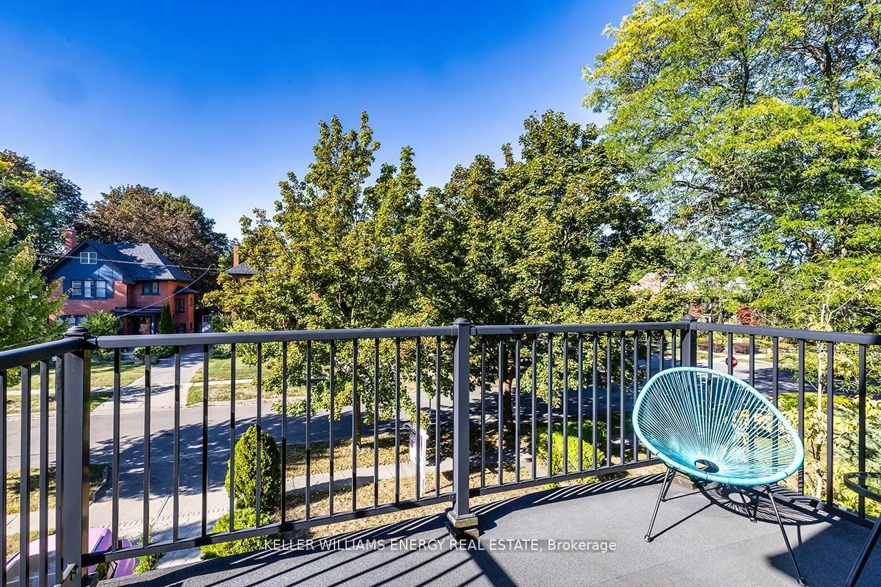Photo 31 of 23 Connaught Street, Oshawa, O'Neill — HOMEH