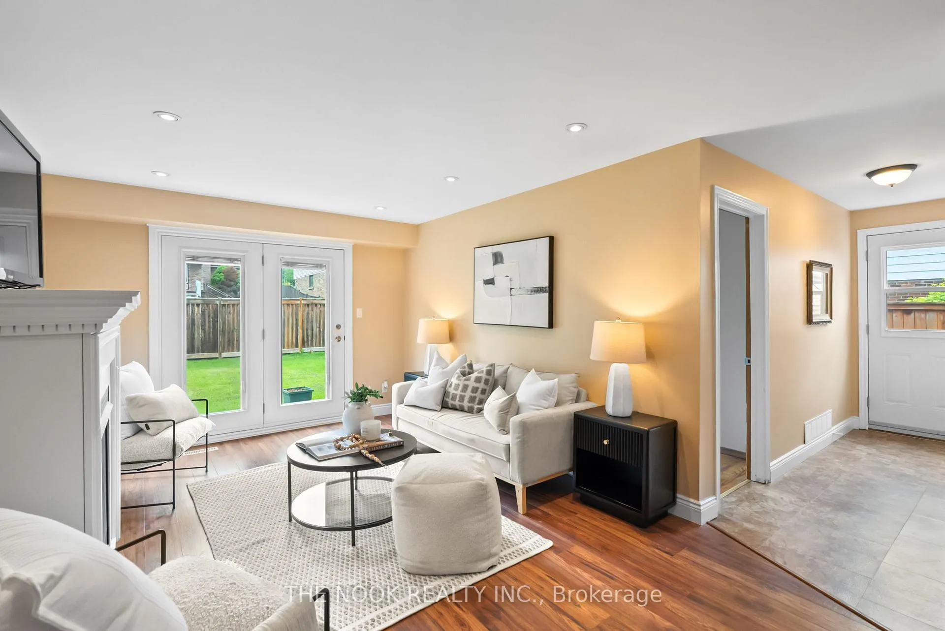 Photo 12 of 287 Viewmount Street, Oshawa, Donevan — HOMEH