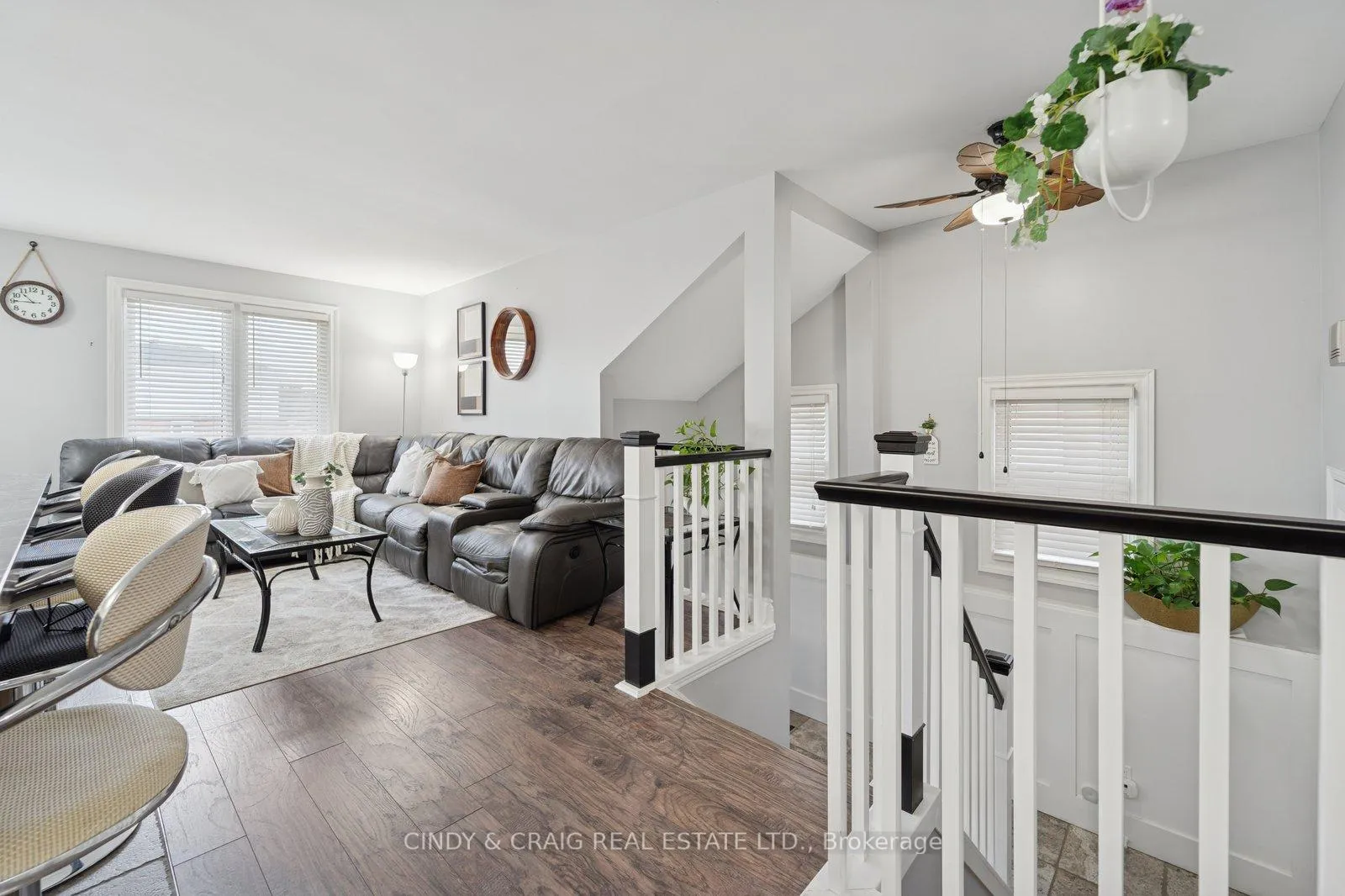 Photo 3 of 7 Empire Crescent, Clarington, Courtice — HOMEH