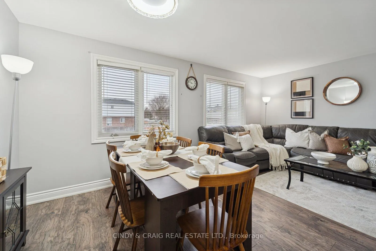 Photo 8 of 7 Empire Crescent, Clarington, Courtice — HOMEH
