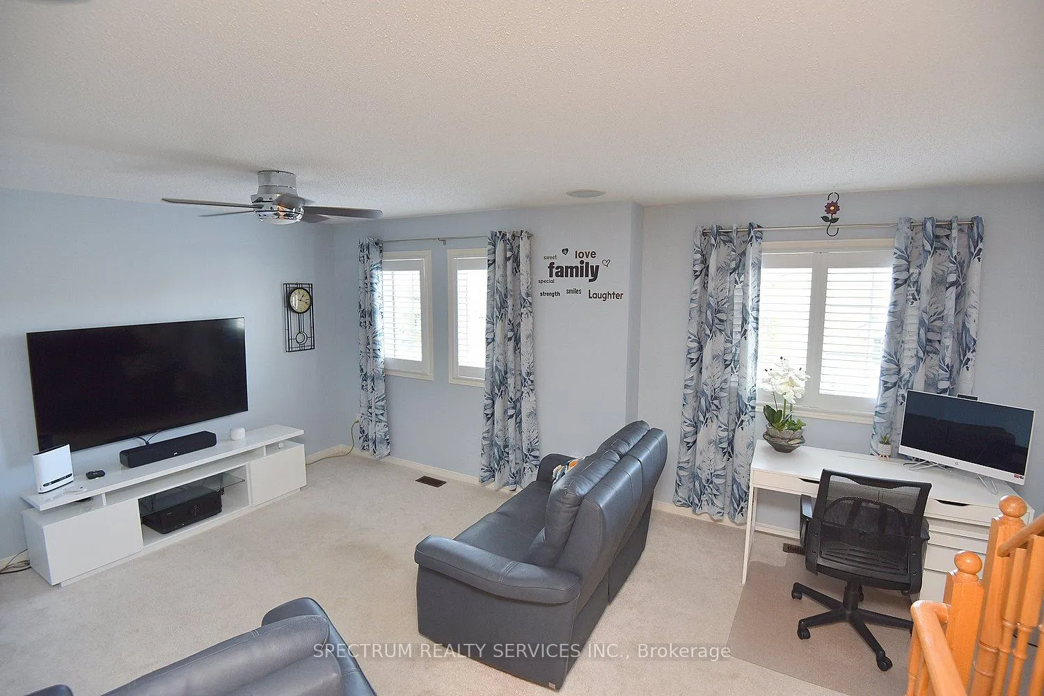 Photo 8 of 56 Mcknight Avenue, Hamilton, Waterdown — HOMEH