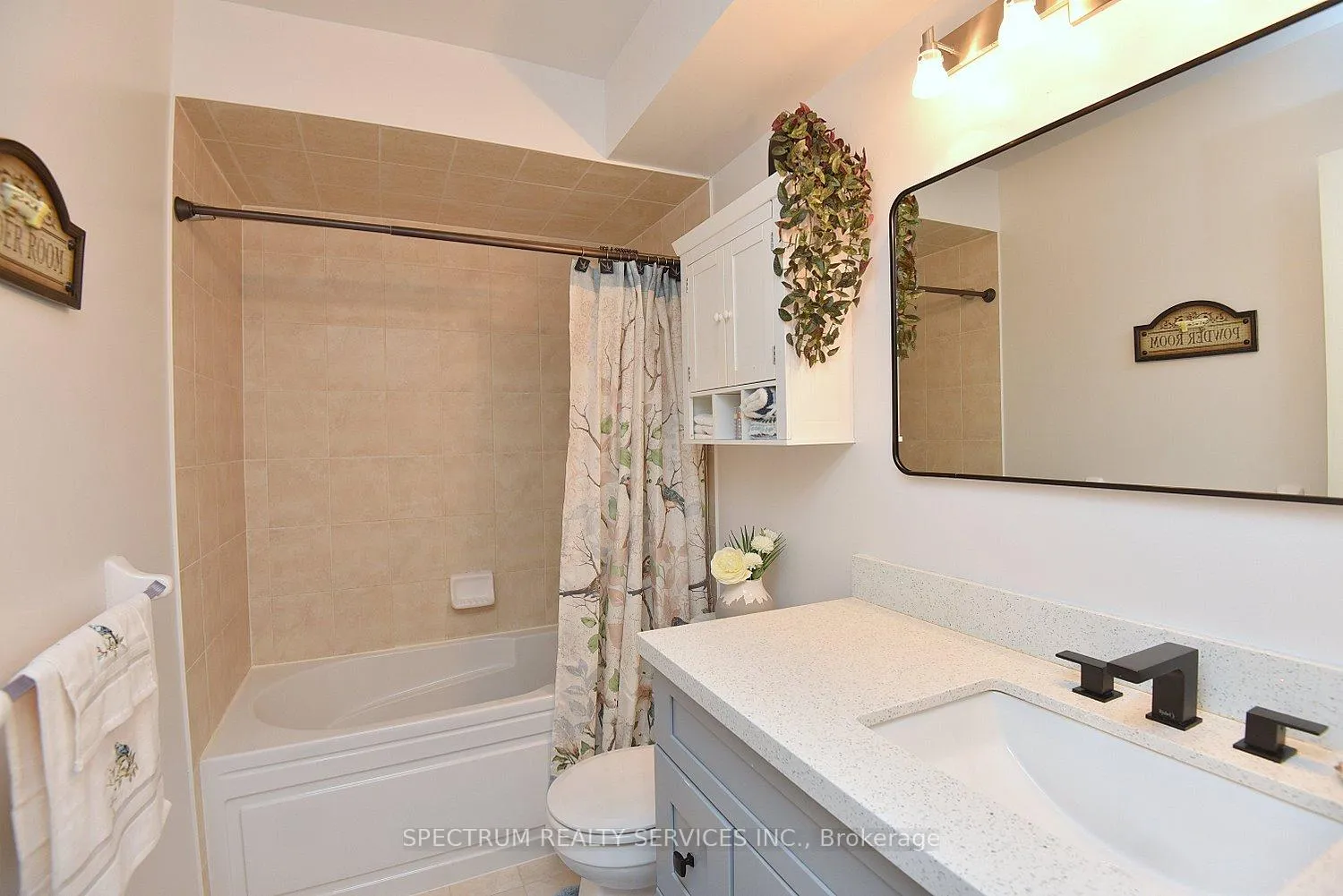 Photo 17 of 56 Mcknight Avenue, Hamilton, Waterdown — HOMEH