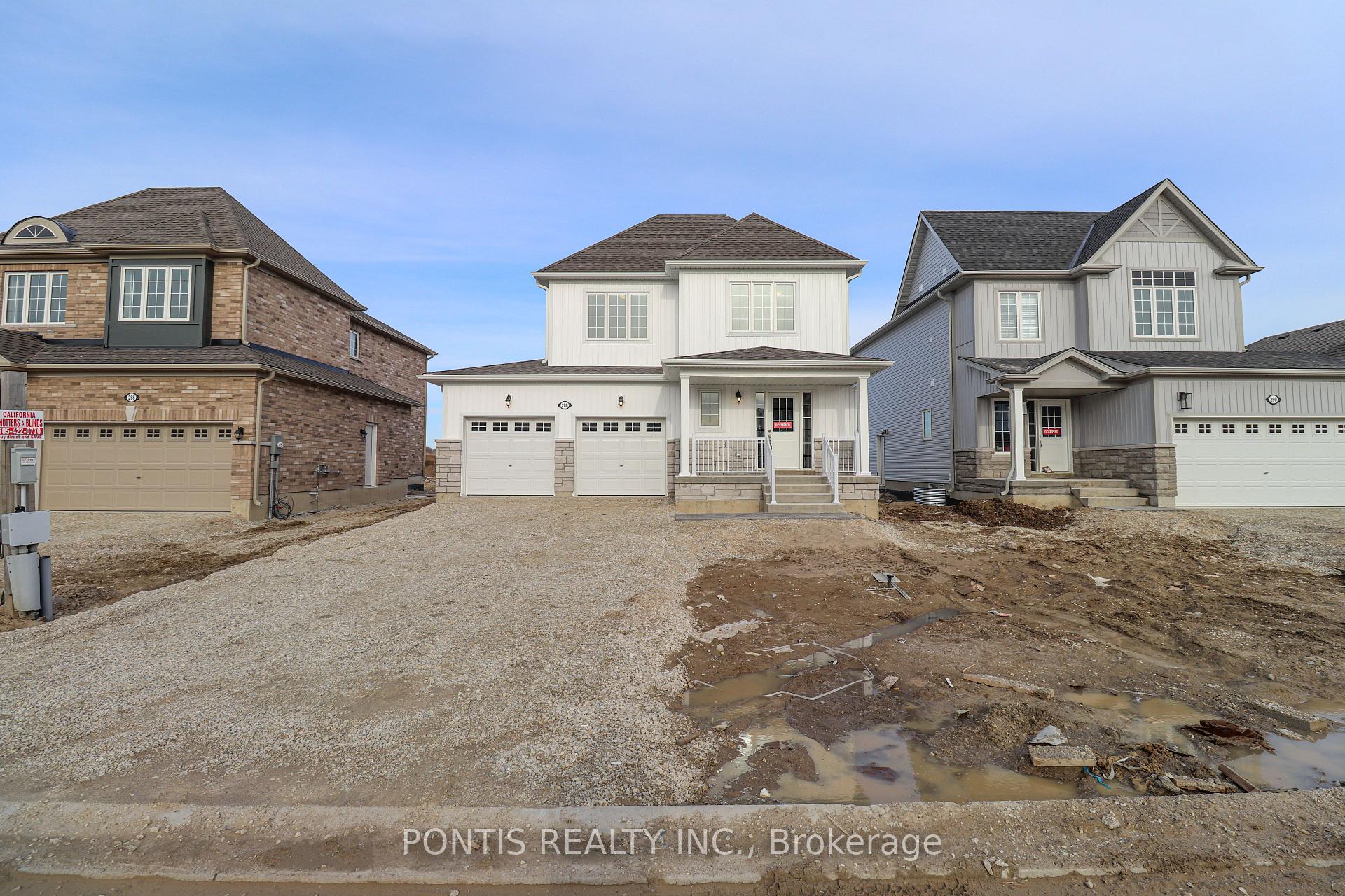 Photo 2 of 288 Springfield Crescent, Clearview, Stayner — HOMEH