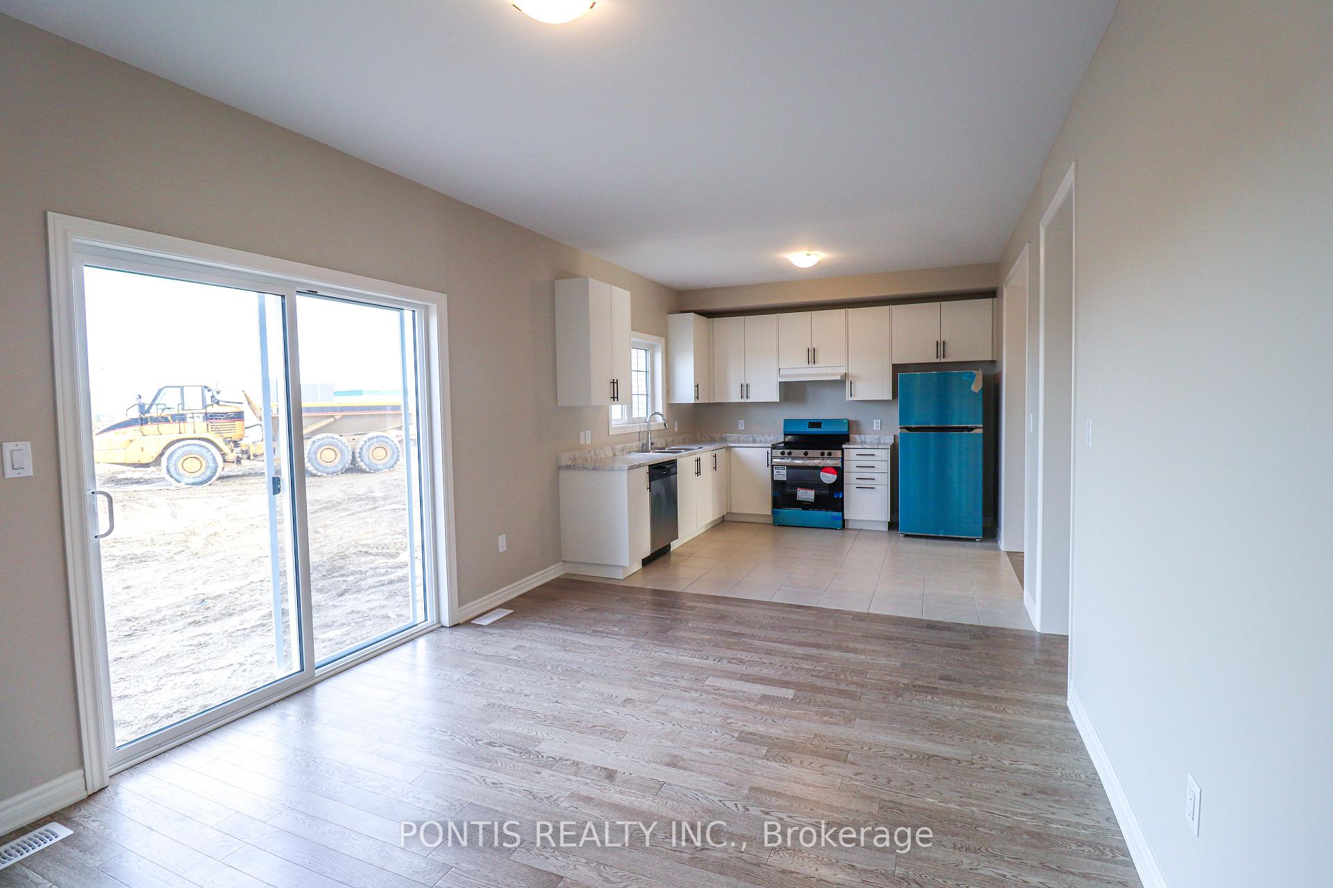 Photo 22 of 288 Springfield Crescent, Clearview, Stayner — HOMEH