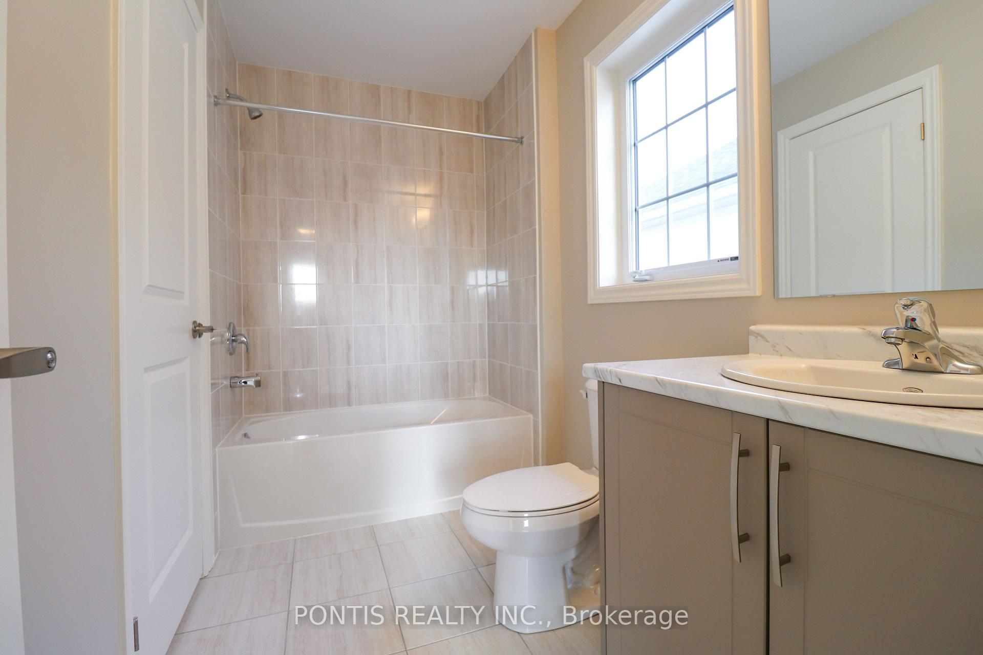 Photo 25 of 288 Springfield Crescent, Clearview, Stayner — HOMEH