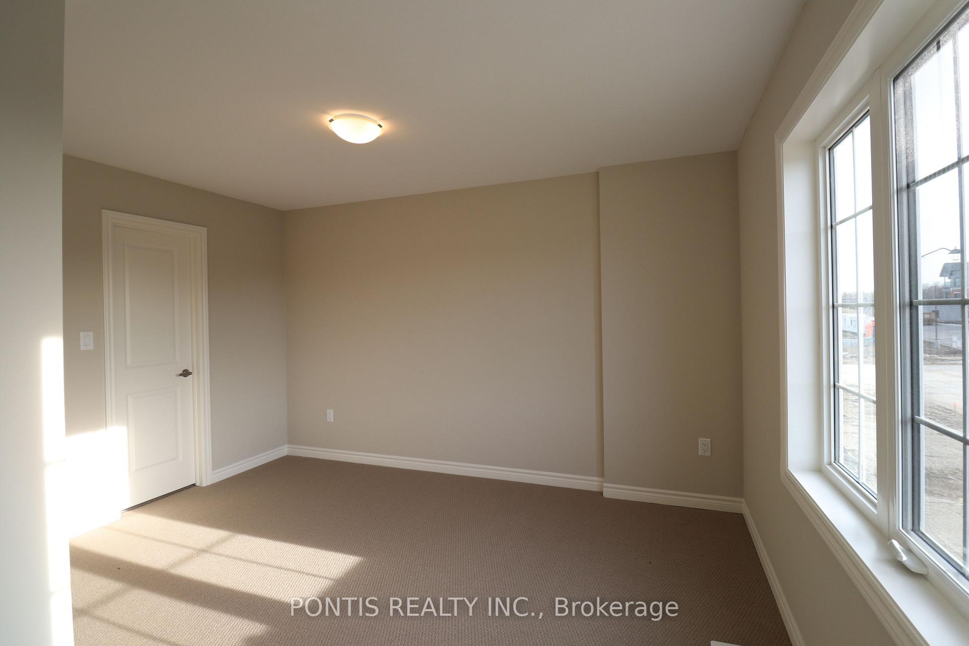 Photo 31 of 288 Springfield Crescent, Clearview, Stayner — HOMEH
