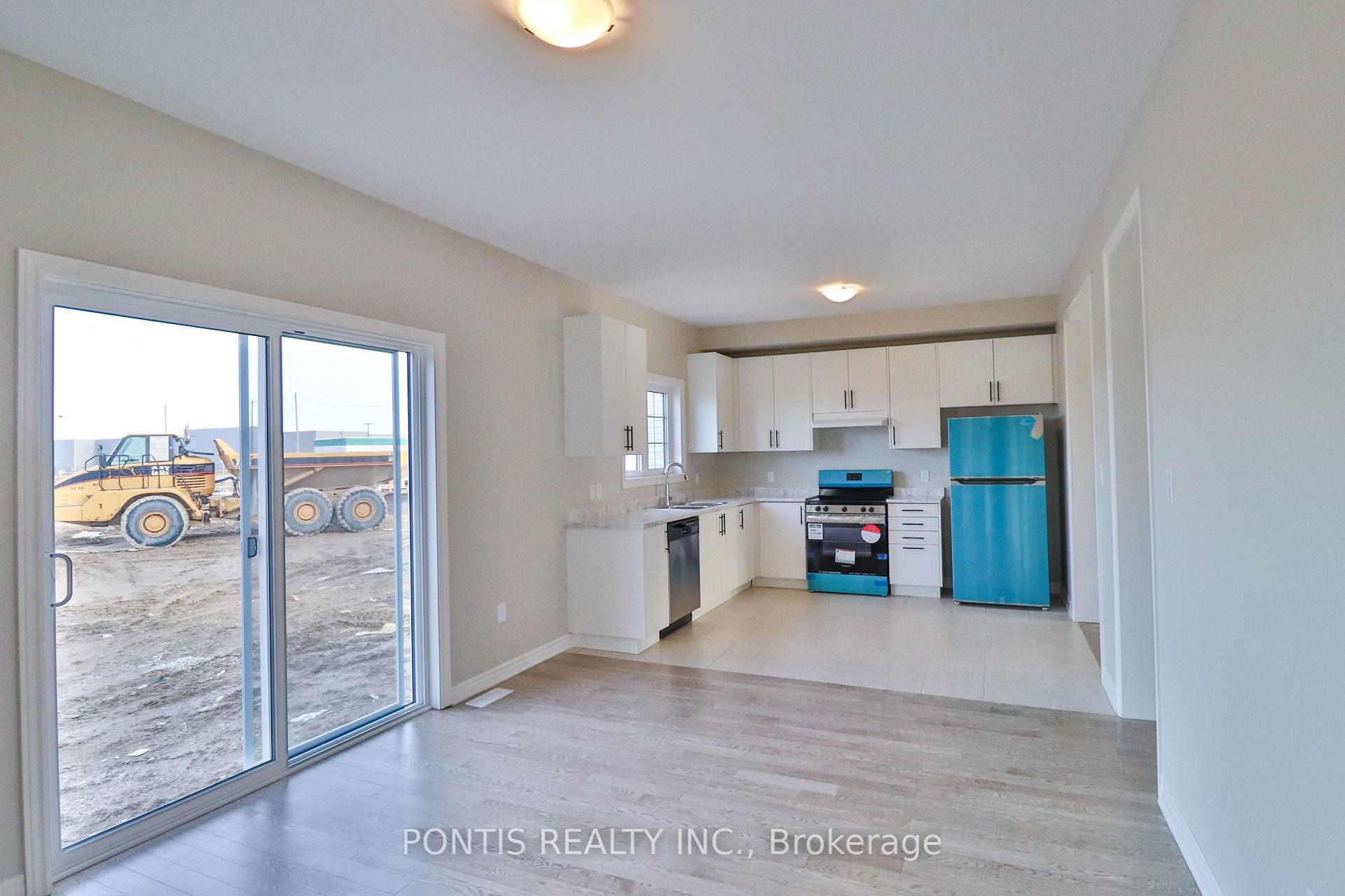 Photo 35 of 288 Springfield Crescent, Clearview, Stayner — HOMEH