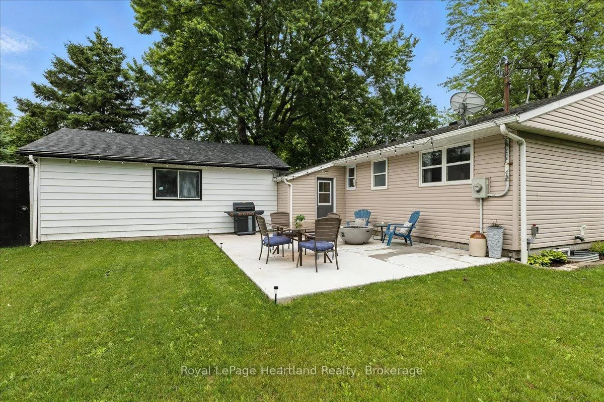 Photo 37 of 7637 Wellington Road 7, Mapleton, Rural Mapleton — HOMEH
