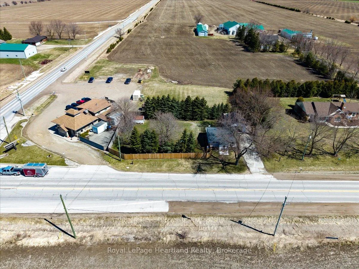 Photo 42 of 7637 Wellington Road 7, Mapleton, Rural Mapleton — HOMEH