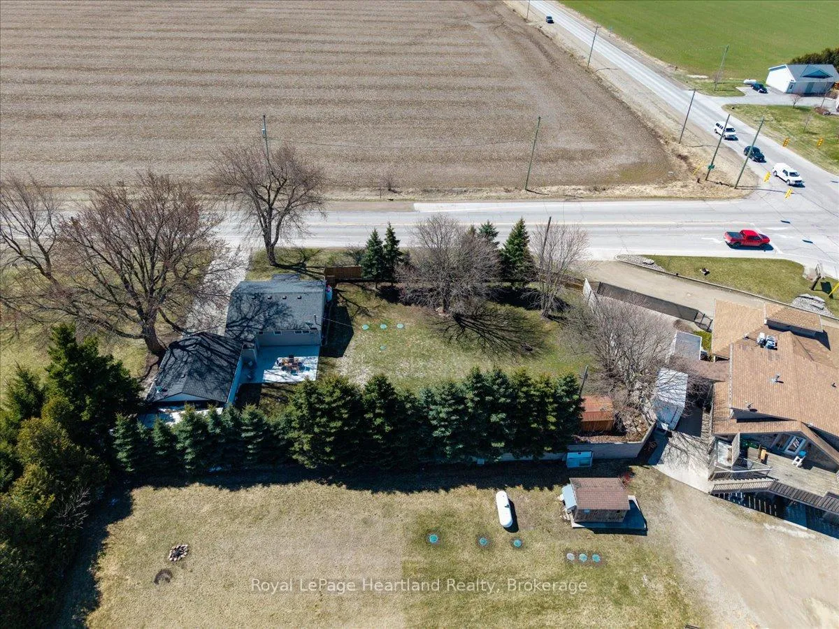 Photo 43 of 7637 Wellington Road 7, Mapleton, Rural Mapleton — HOMEH
