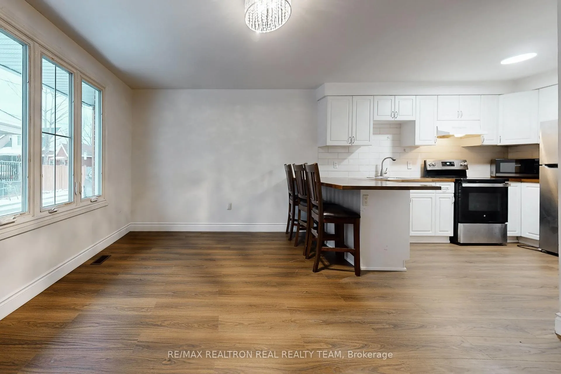 Photo 35 of 195 Balmoral Avenue N, Hamilton, Crown Point — HOMEH