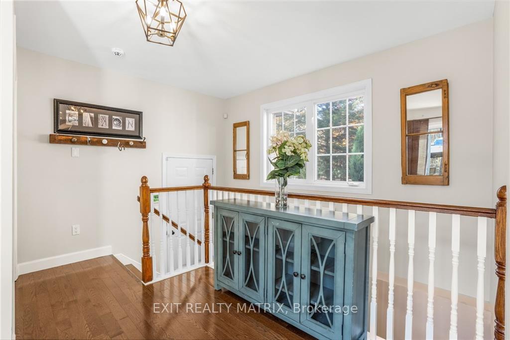 Photo 5 of 736 Fox Run Road, Champlain, Champlain Twp — HOMEH